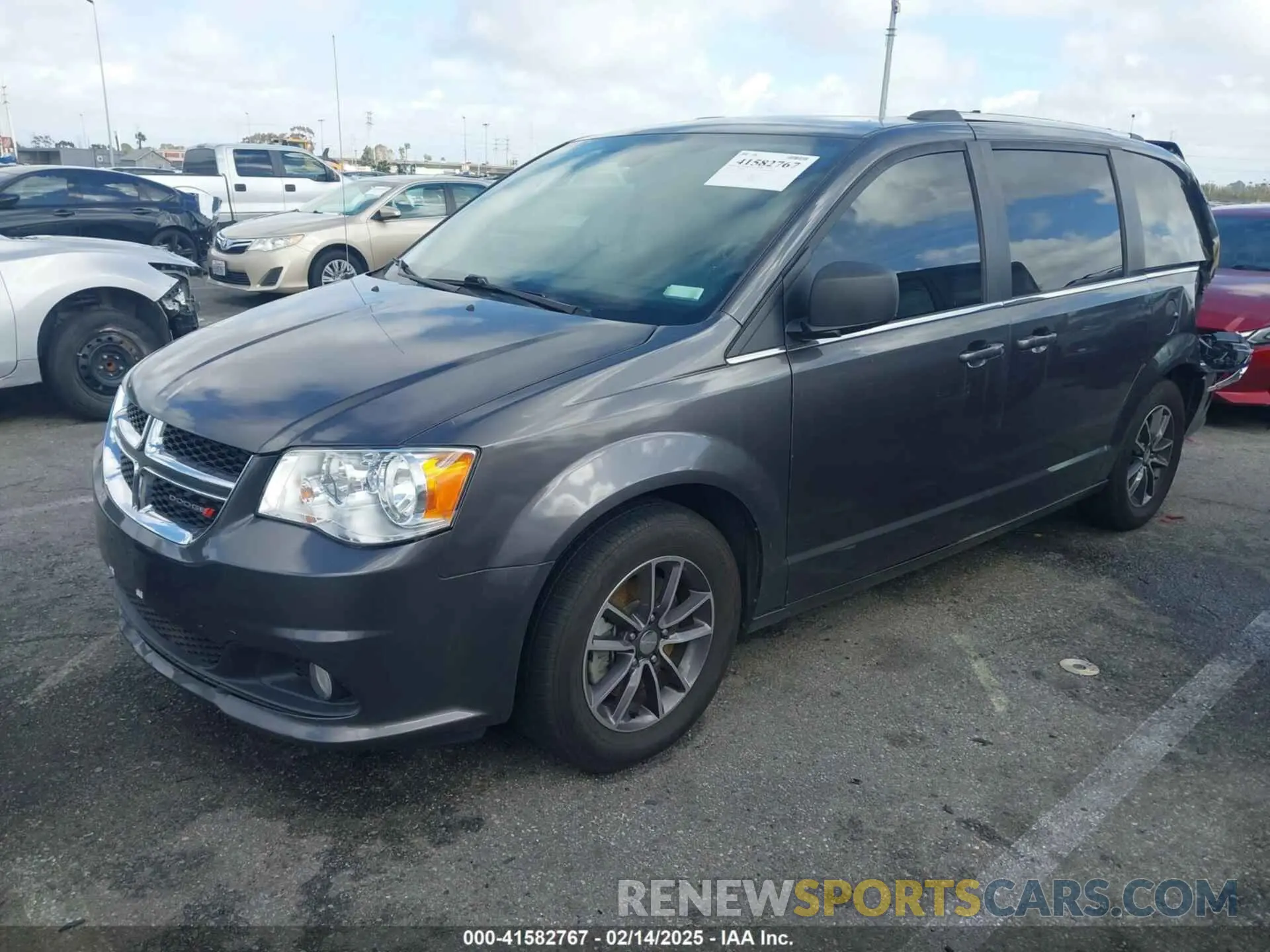 2 Фотография поврежденного автомобиля 2C4RDGCG7KR691775 DODGE GRAND CARAVAN 2019