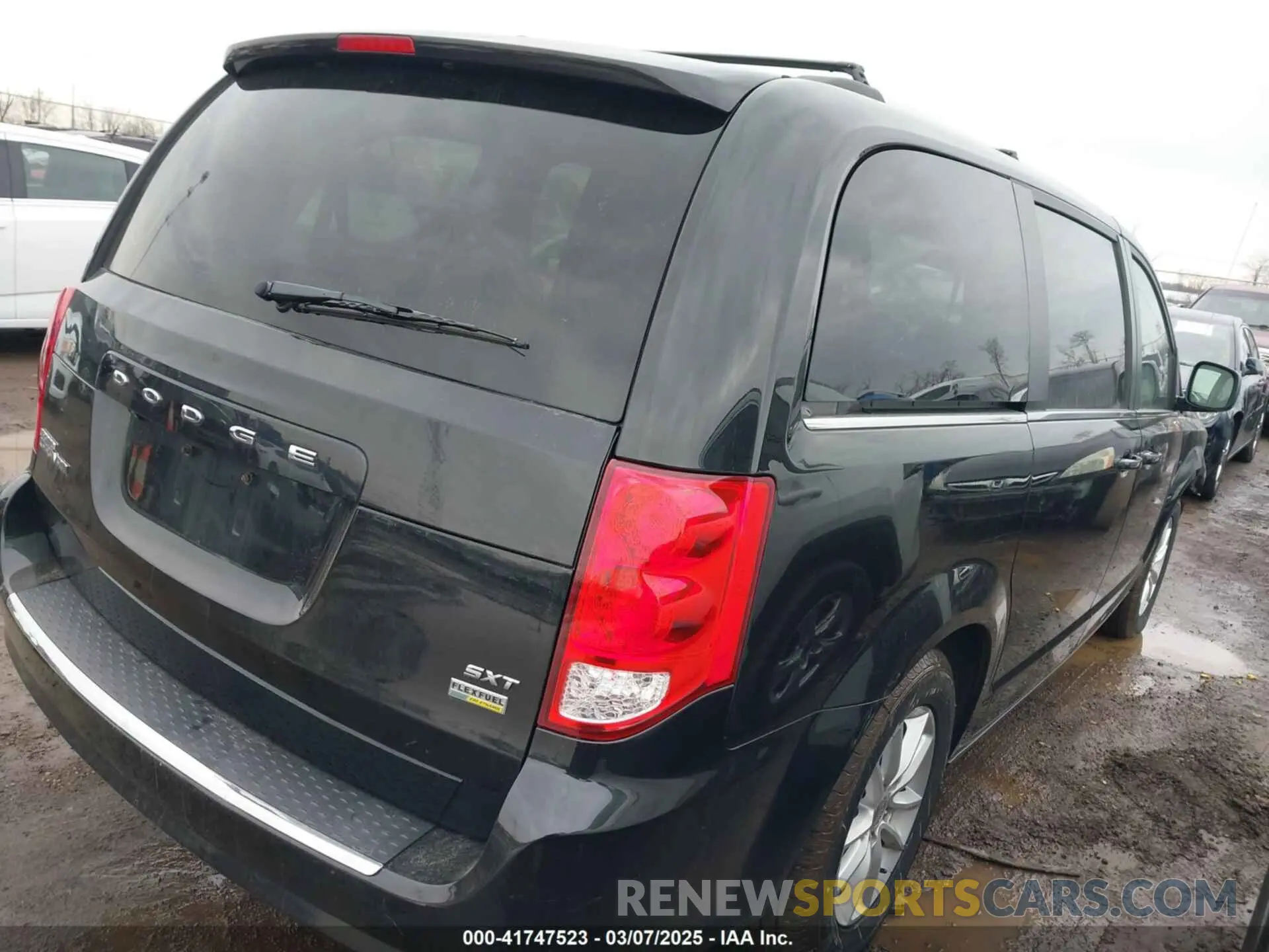 4 Фотография поврежденного автомобиля 2C4RDGCG7KR739422 DODGE GRAND CARAVAN 2019