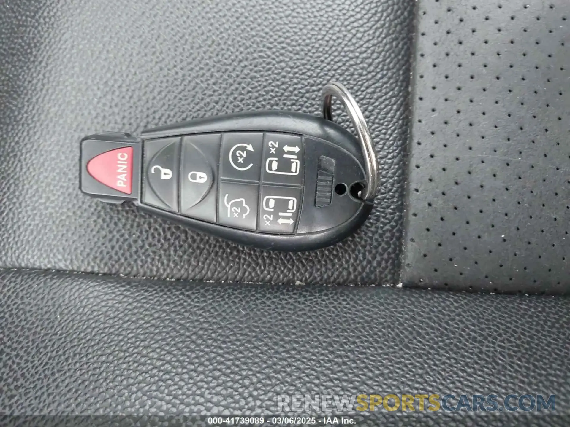 11 Photograph of a damaged car 2C4RDGCG7KR754048 DODGE GRAND CARAVAN 2019