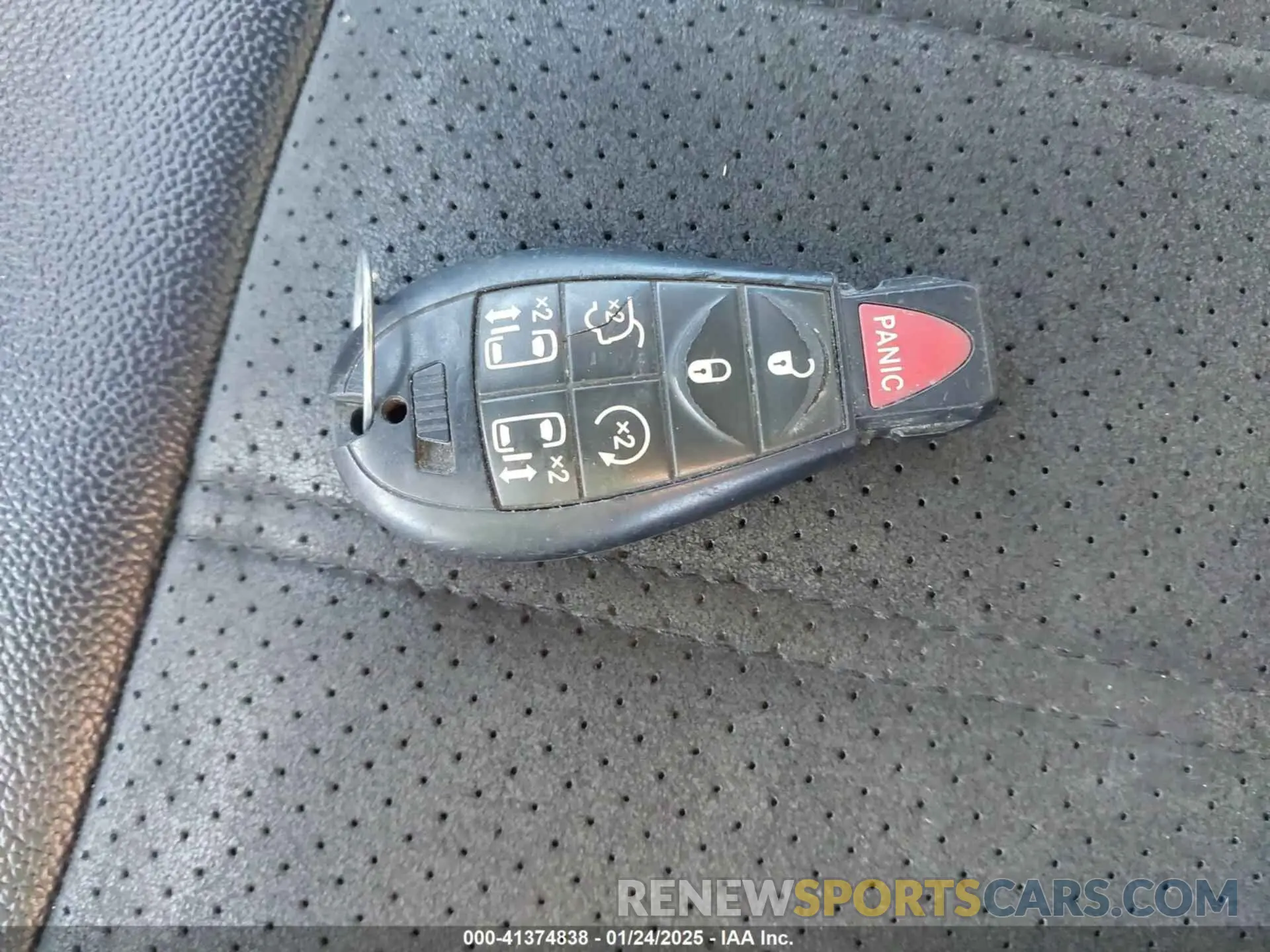 11 Photograph of a damaged car 2C4RDGCG8KR774213 DODGE GRAND CARAVAN 2019