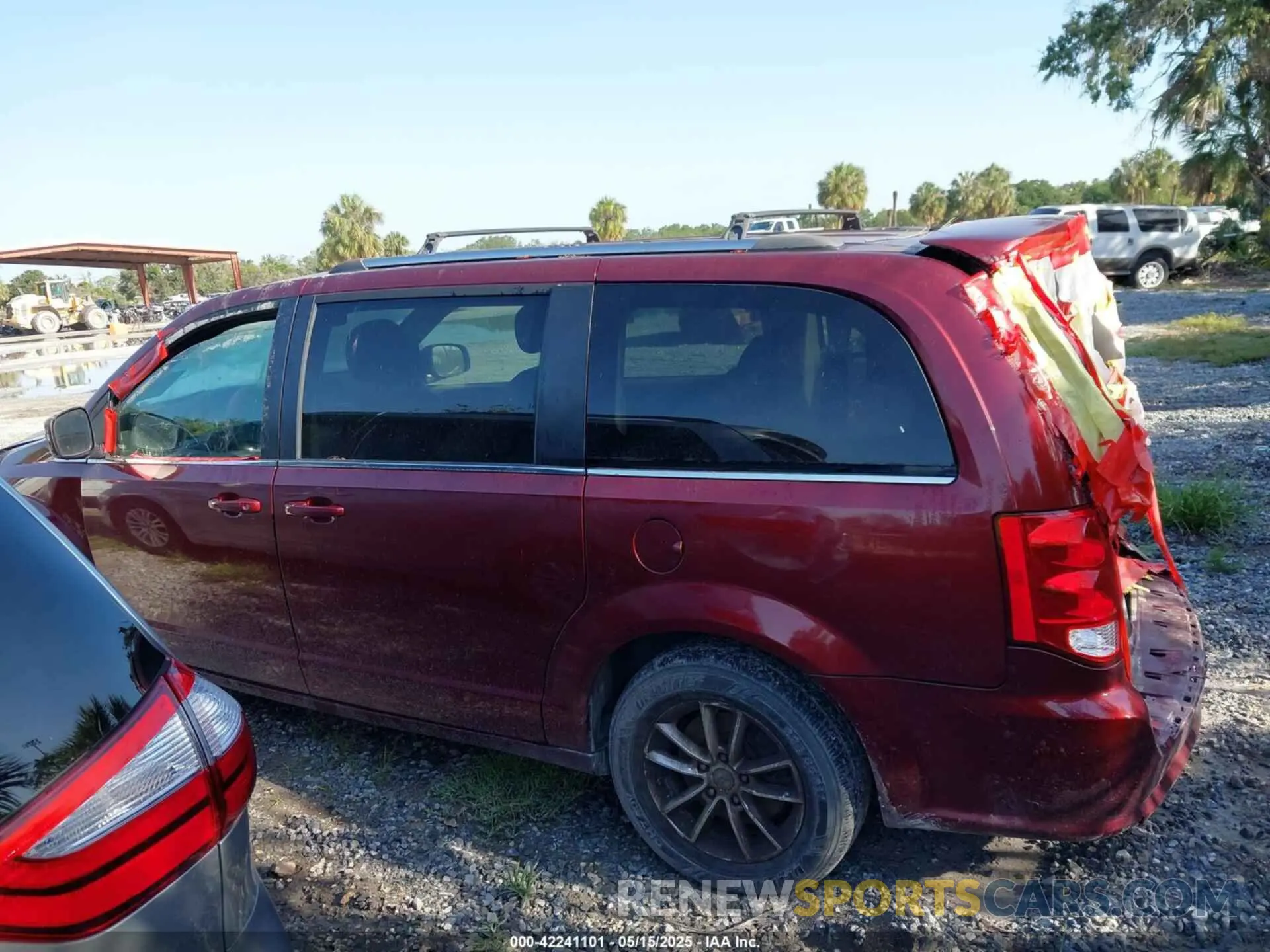 14 Фотография поврежденного автомобиля 2C4RDGCG9KR542185 DODGE GRAND CARAVAN 2019