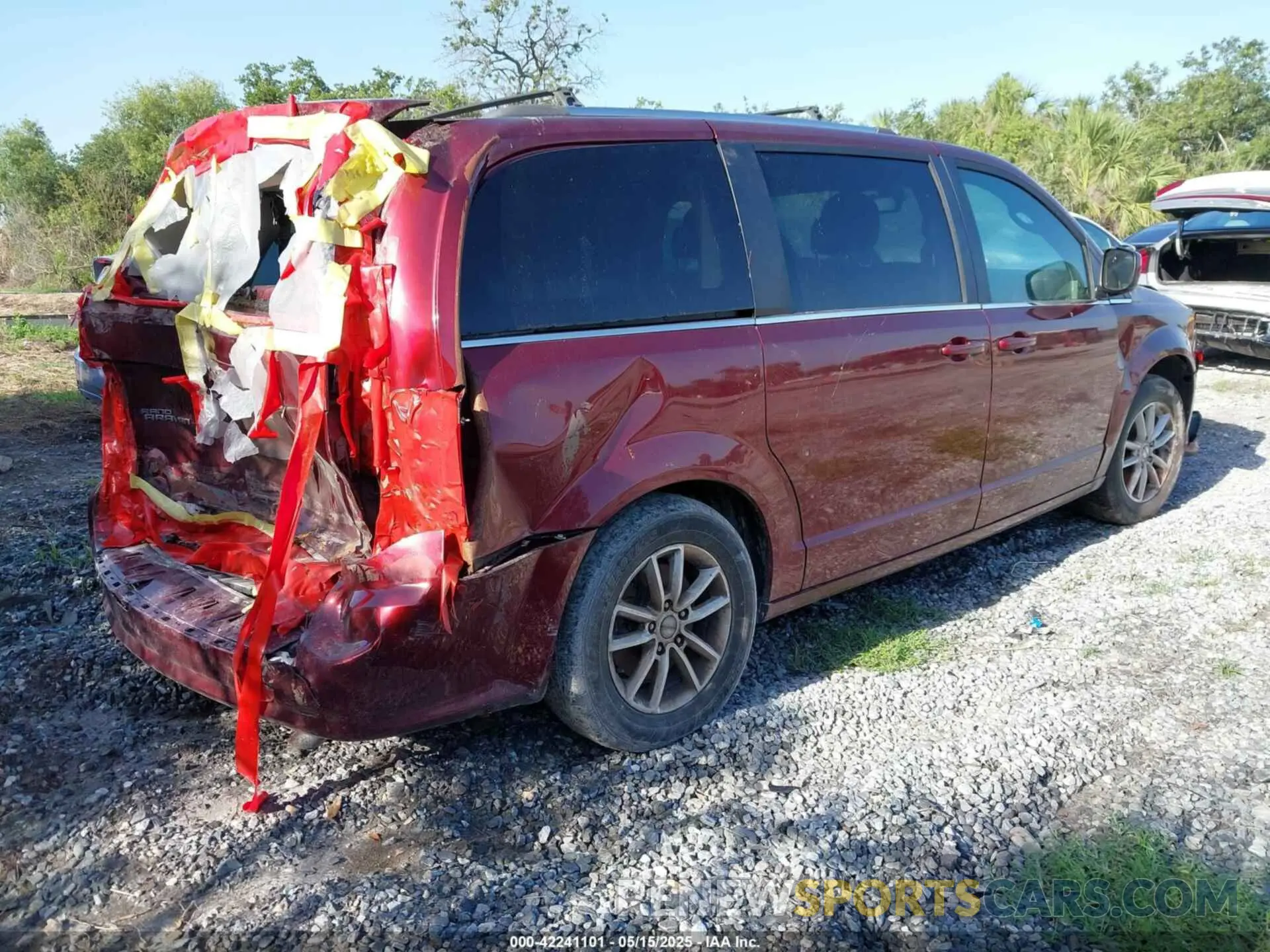4 Фотография поврежденного автомобиля 2C4RDGCG9KR542185 DODGE GRAND CARAVAN 2019