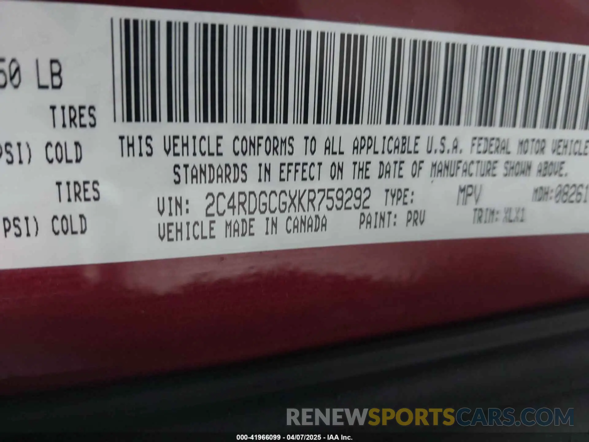 9 Photograph of a damaged car 2C4RDGCGXKR759292 DODGE GRAND CARAVAN 2019