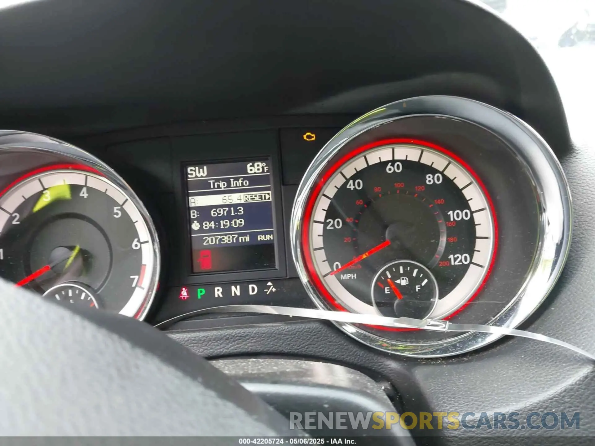 7 Photograph of a damaged car 2C4RDGEG2KR520641 DODGE GRAND CARAVAN 2019