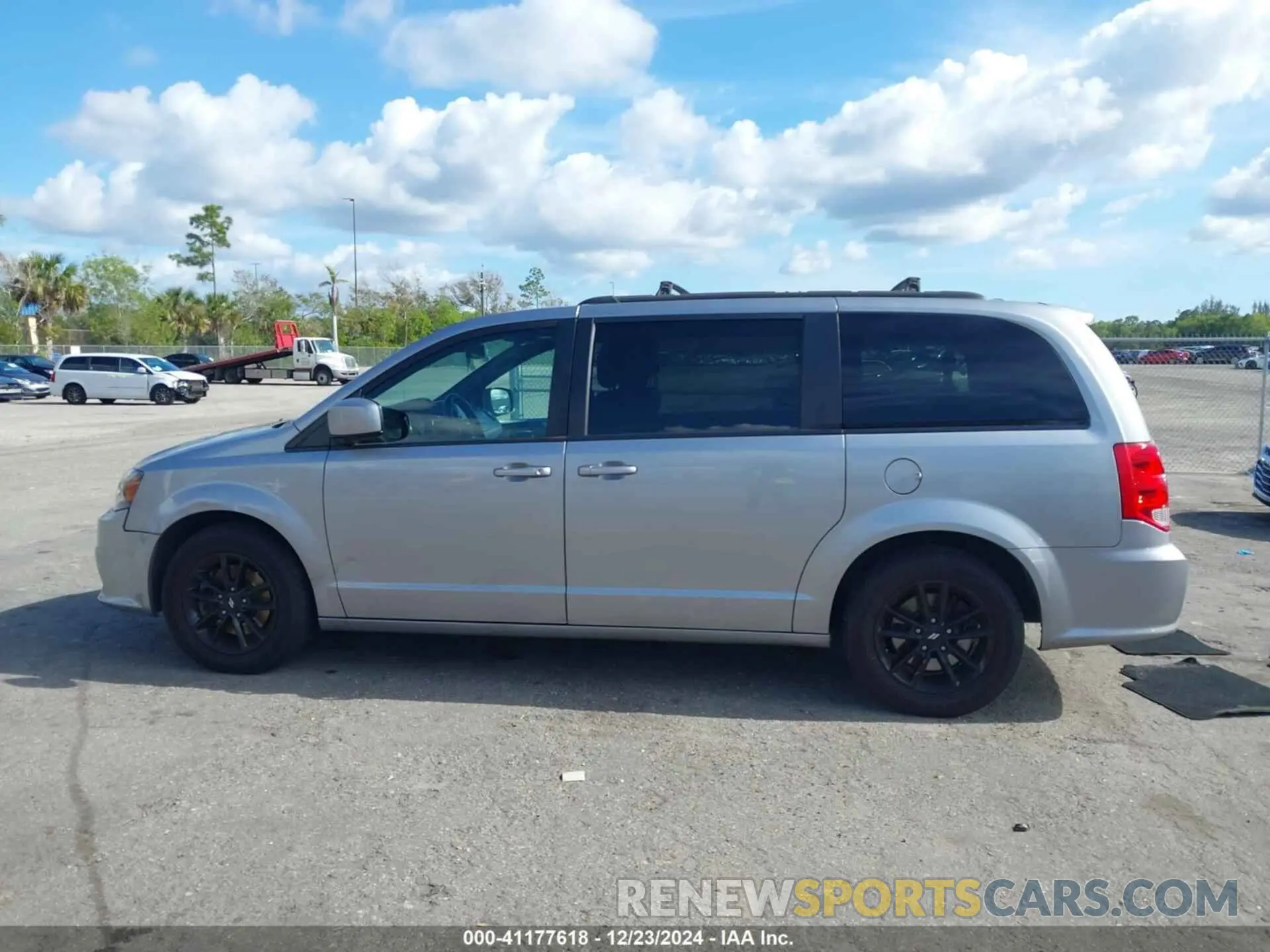 14 Фотография поврежденного автомобиля 2C4RDGEG2KR736330 DODGE GRAND CARAVAN 2019