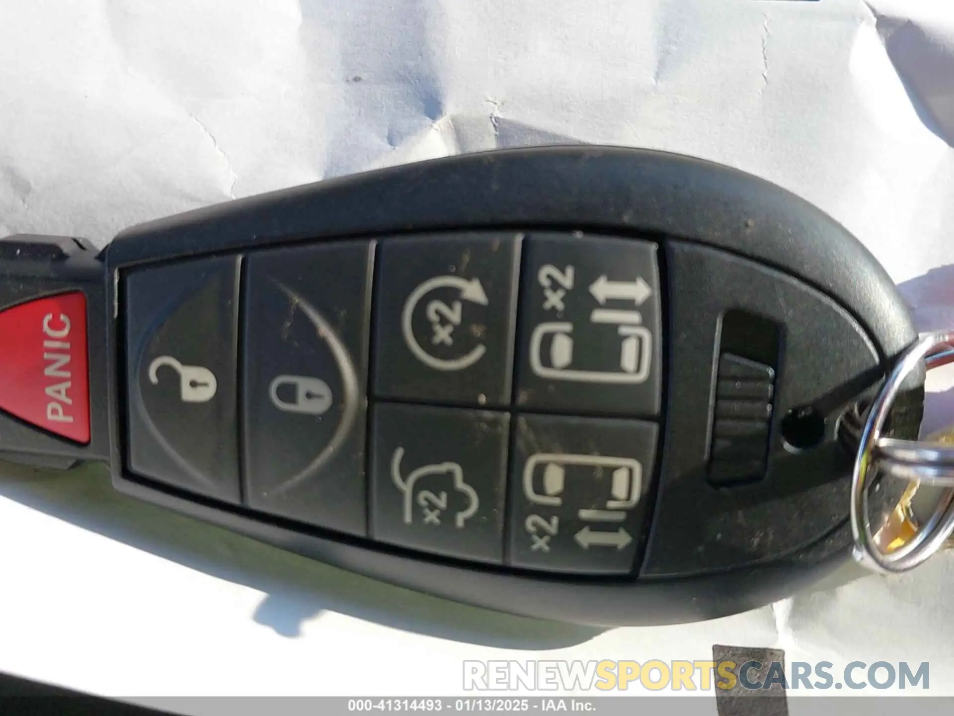 11 Photograph of a damaged car 2C4RDGEG2KR748042 DODGE GRAND CARAVAN 2019