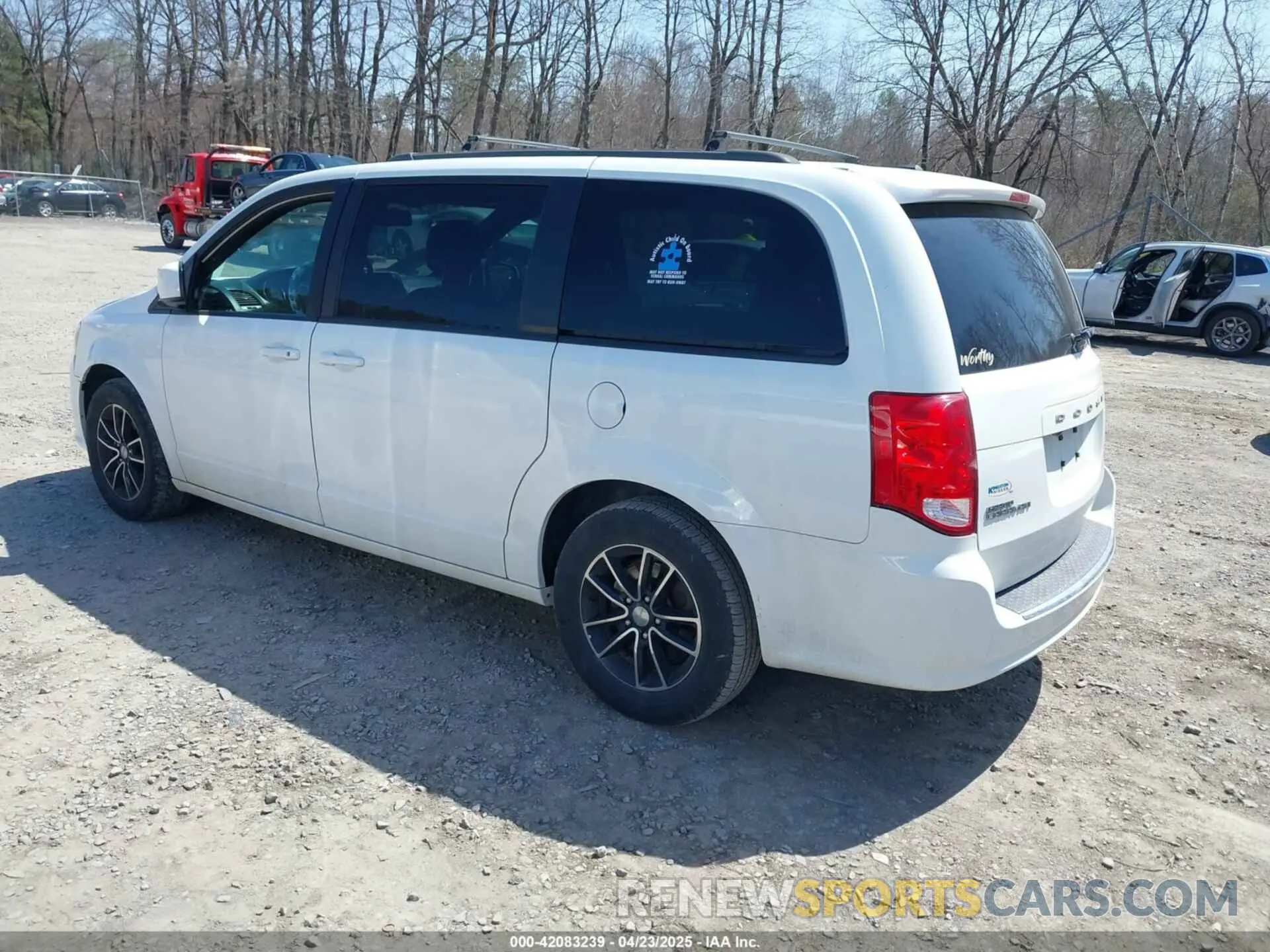 3 Фотография поврежденного автомобиля 2C4RDGEG3KR562364 DODGE GRAND CARAVAN 2019
