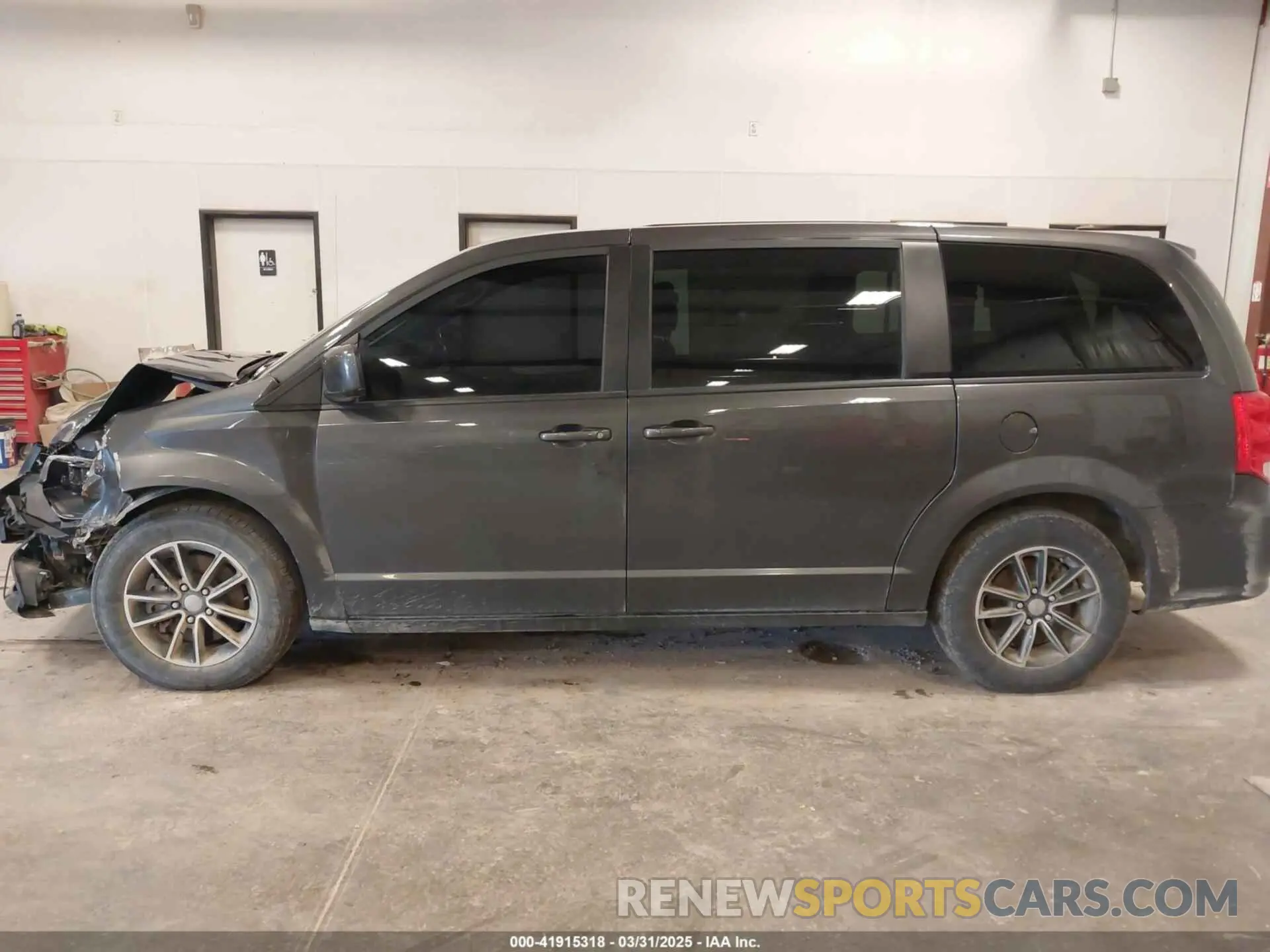 15 Фотография поврежденного автомобиля 2C4RDGEG3KR646068 DODGE GRAND CARAVAN 2019