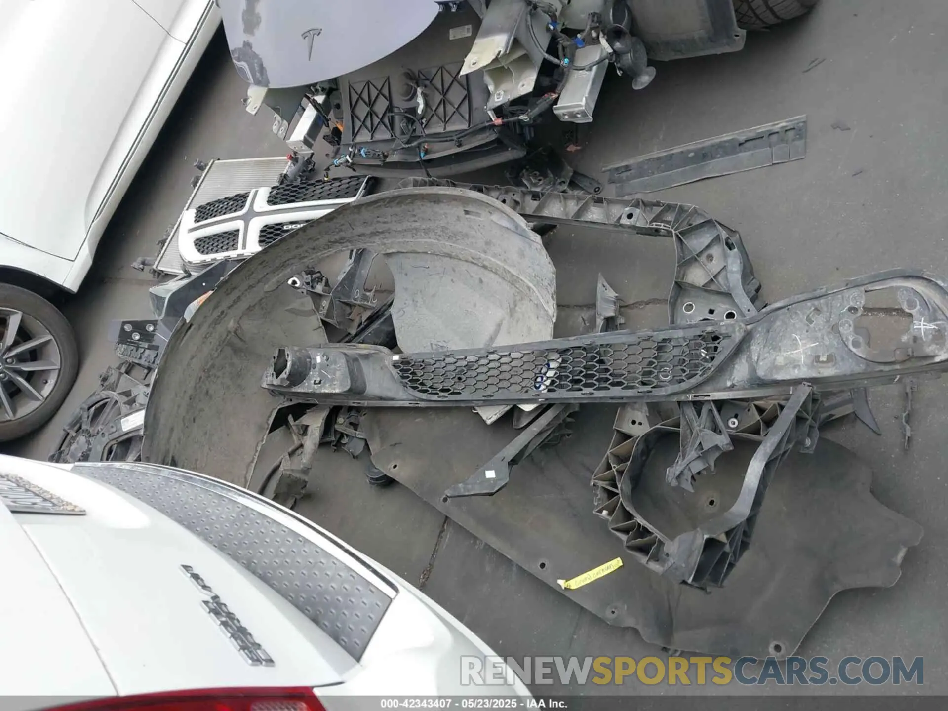 12 Photograph of a damaged car 2C4RDGEG4KR535352 DODGE GRAND CARAVAN 2019