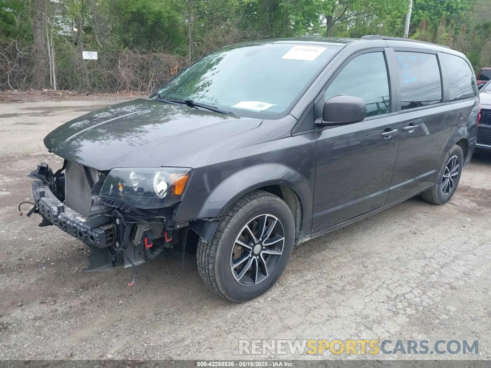 2 Photograph of a damaged car 2C4RDGEG7KR510347 DODGE GRAND CARAVAN 2019
