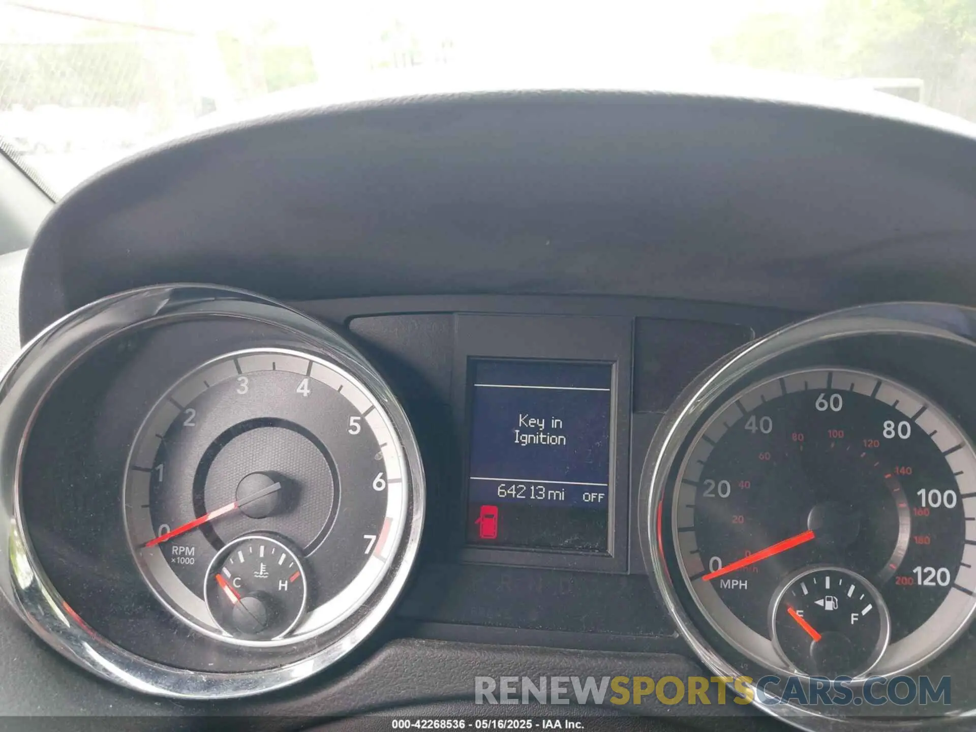 7 Photograph of a damaged car 2C4RDGEG7KR510347 DODGE GRAND CARAVAN 2019