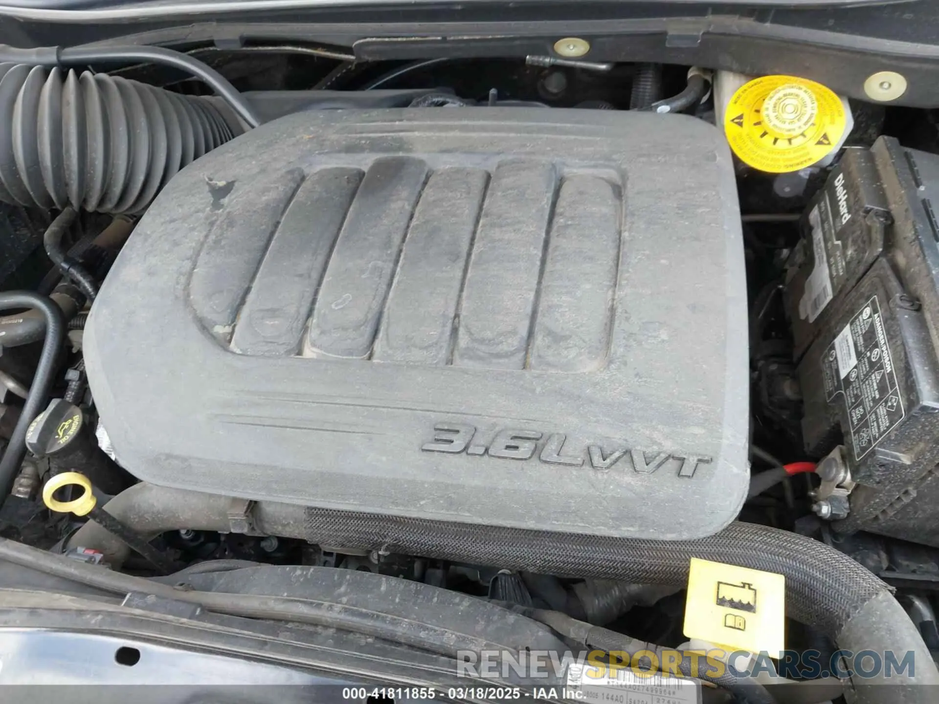 10 Photograph of a damaged car 2C4RDGEG7KR785782 DODGE GRAND CARAVAN 2019