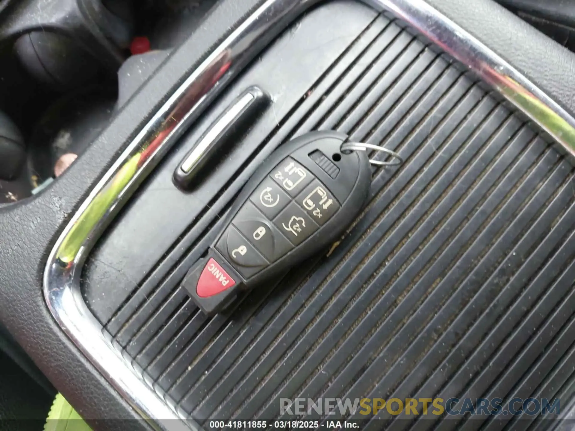 11 Photograph of a damaged car 2C4RDGEG7KR785782 DODGE GRAND CARAVAN 2019