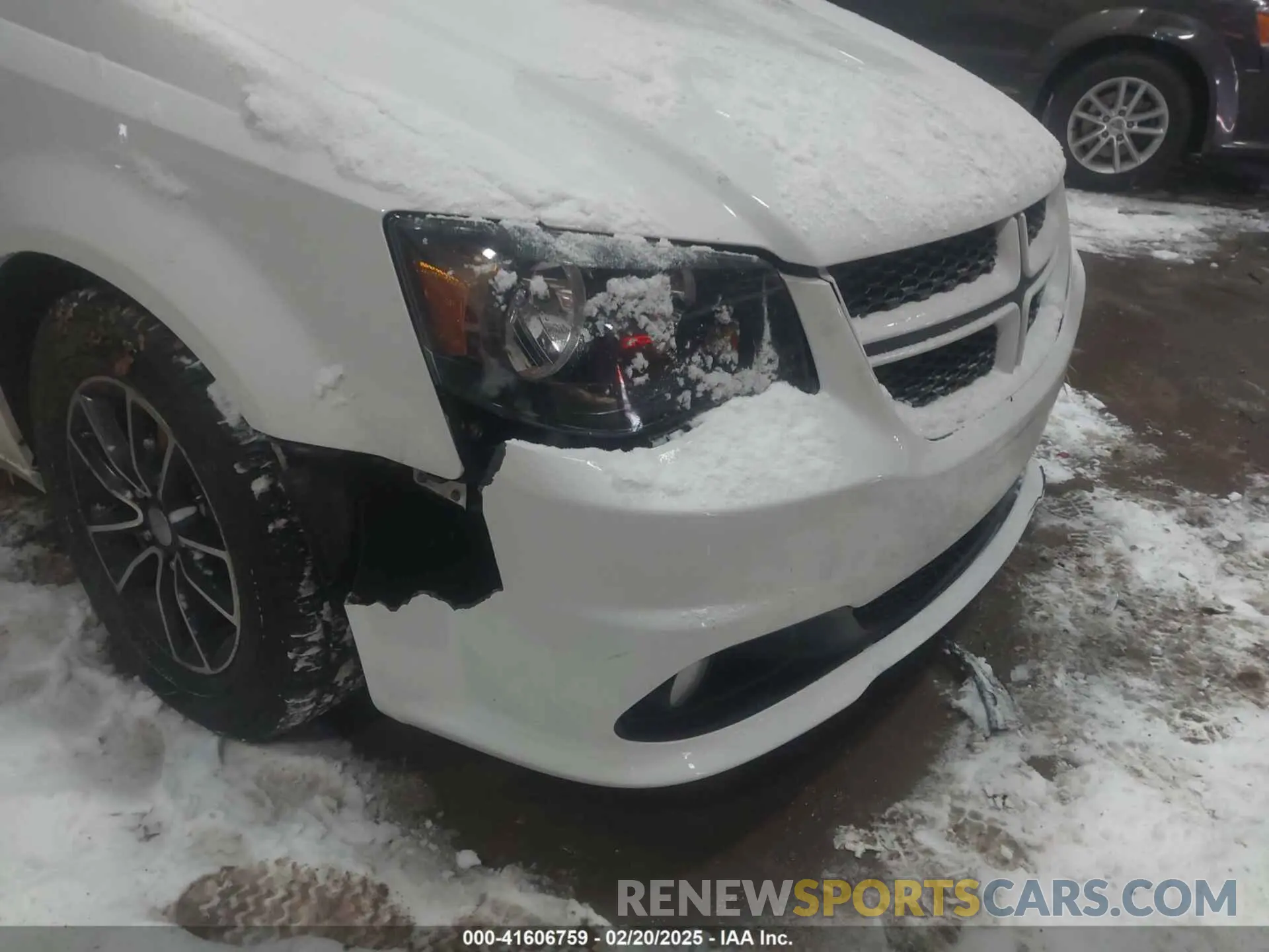 17 Фотография поврежденного автомобиля 2C4RDGEG8KR535015 DODGE GRAND CARAVAN 2019
