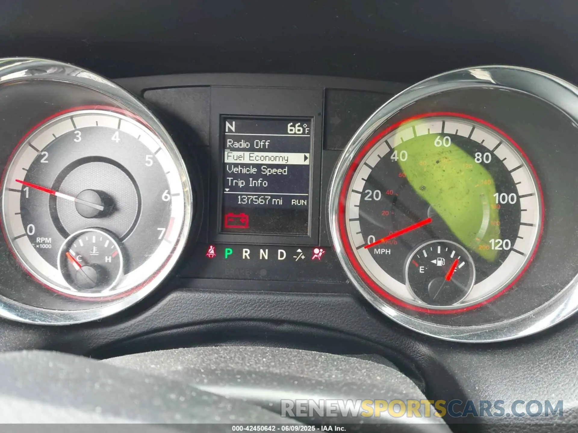 7 Photograph of a damaged car 2C4RDGEG8KR747574 DODGE GRAND CARAVAN 2019