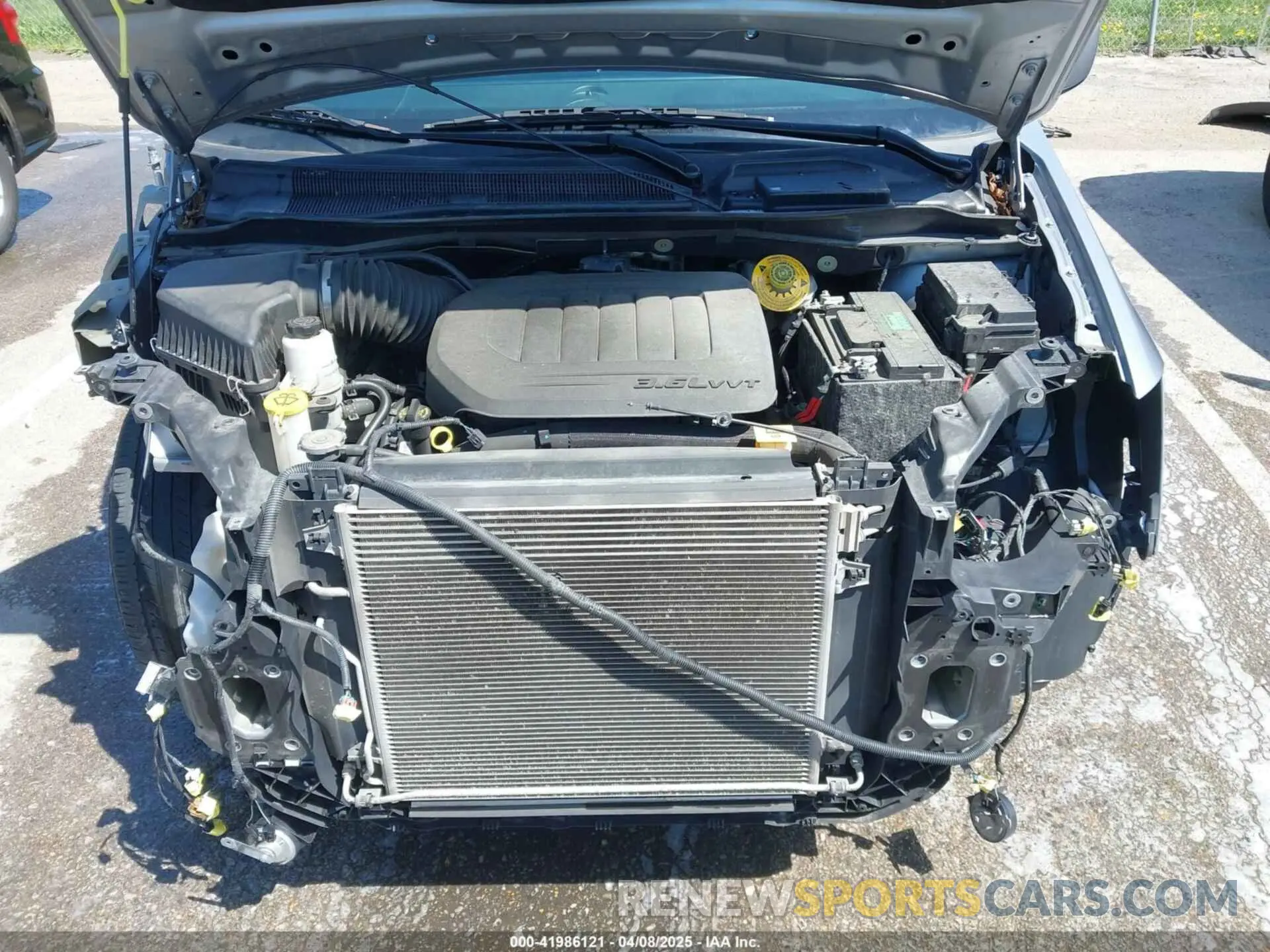 10 Photograph of a damaged car 2C4RDGEG8KR769767 DODGE GRAND CARAVAN 2019