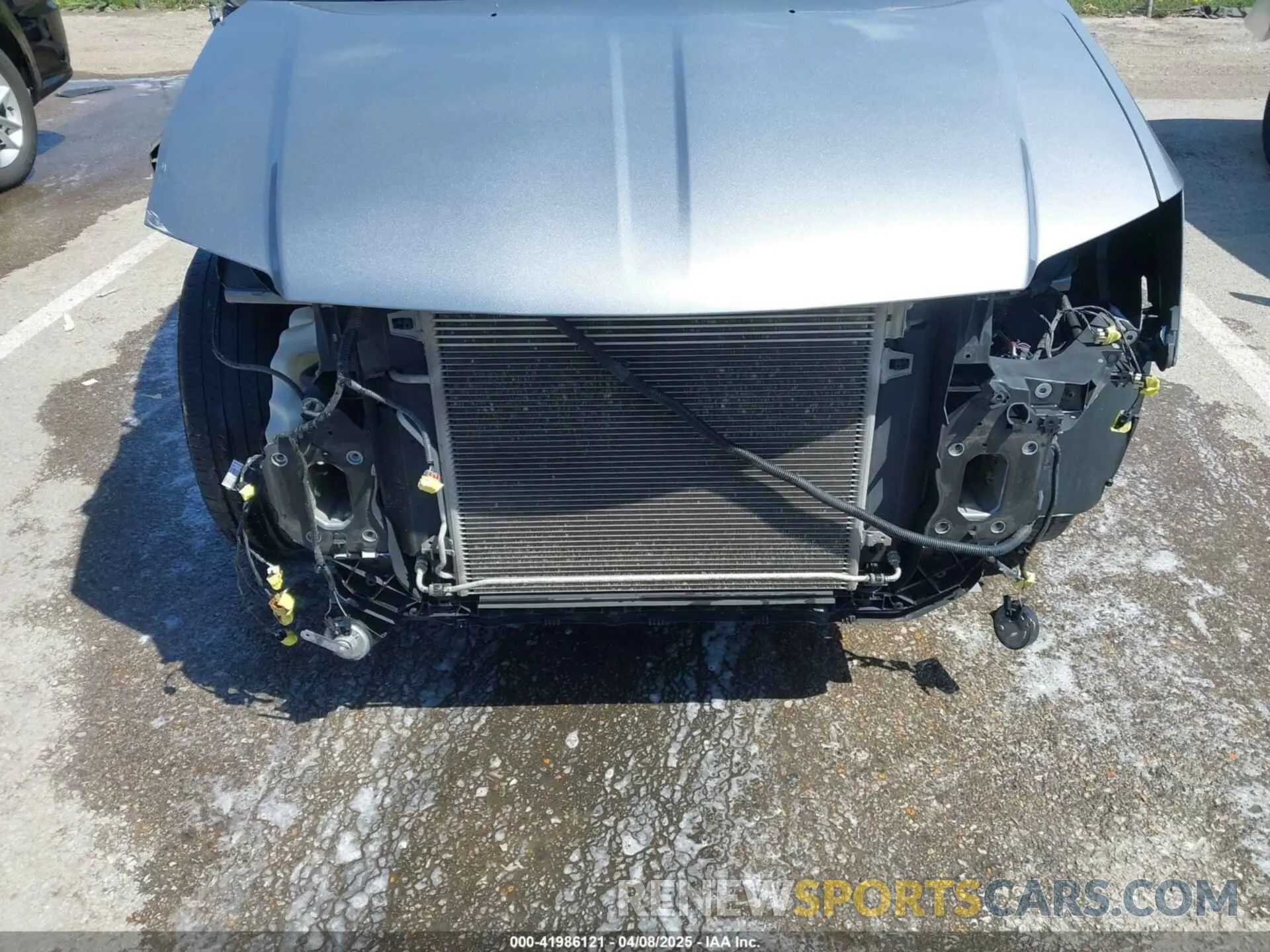 13 Photograph of a damaged car 2C4RDGEG8KR769767 DODGE GRAND CARAVAN 2019