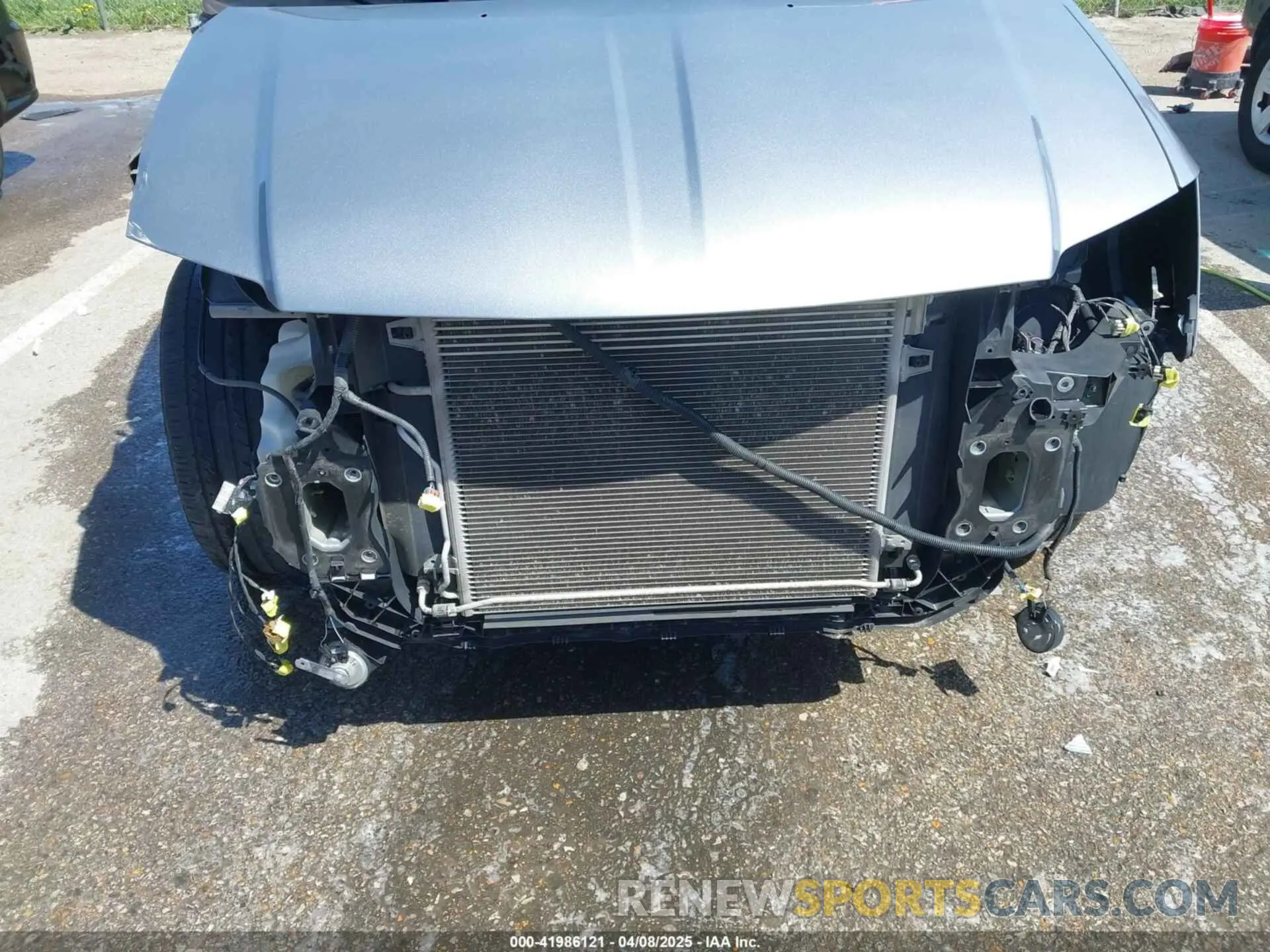 6 Photograph of a damaged car 2C4RDGEG8KR769767 DODGE GRAND CARAVAN 2019