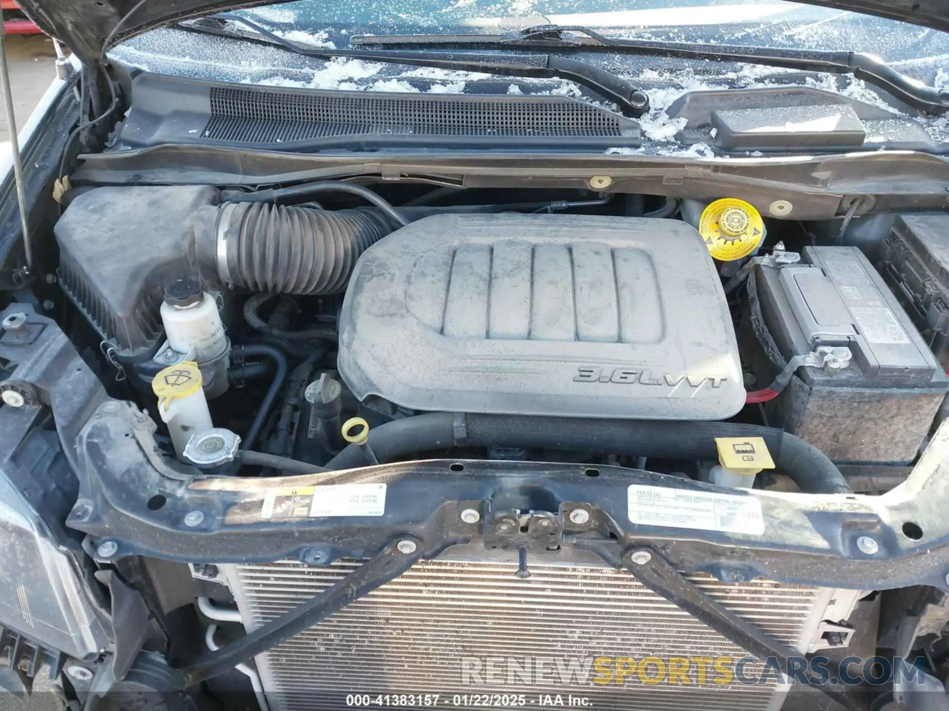 10 Photograph of a damaged car 2C4RDGEG9KR571506 DODGE GRAND CARAVAN 2019