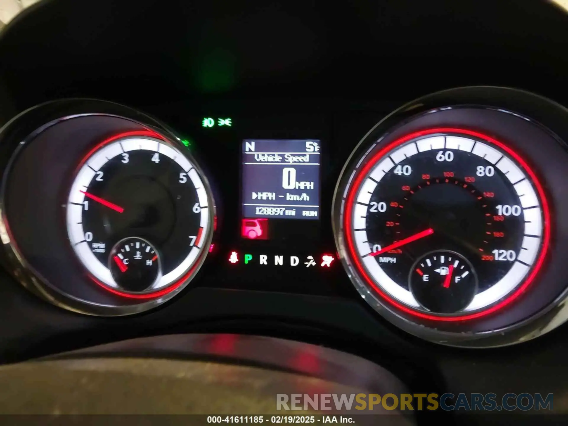 15 Photograph of a damaged car 2C4RDGEGXKR735703 DODGE GRAND CARAVAN 2019
