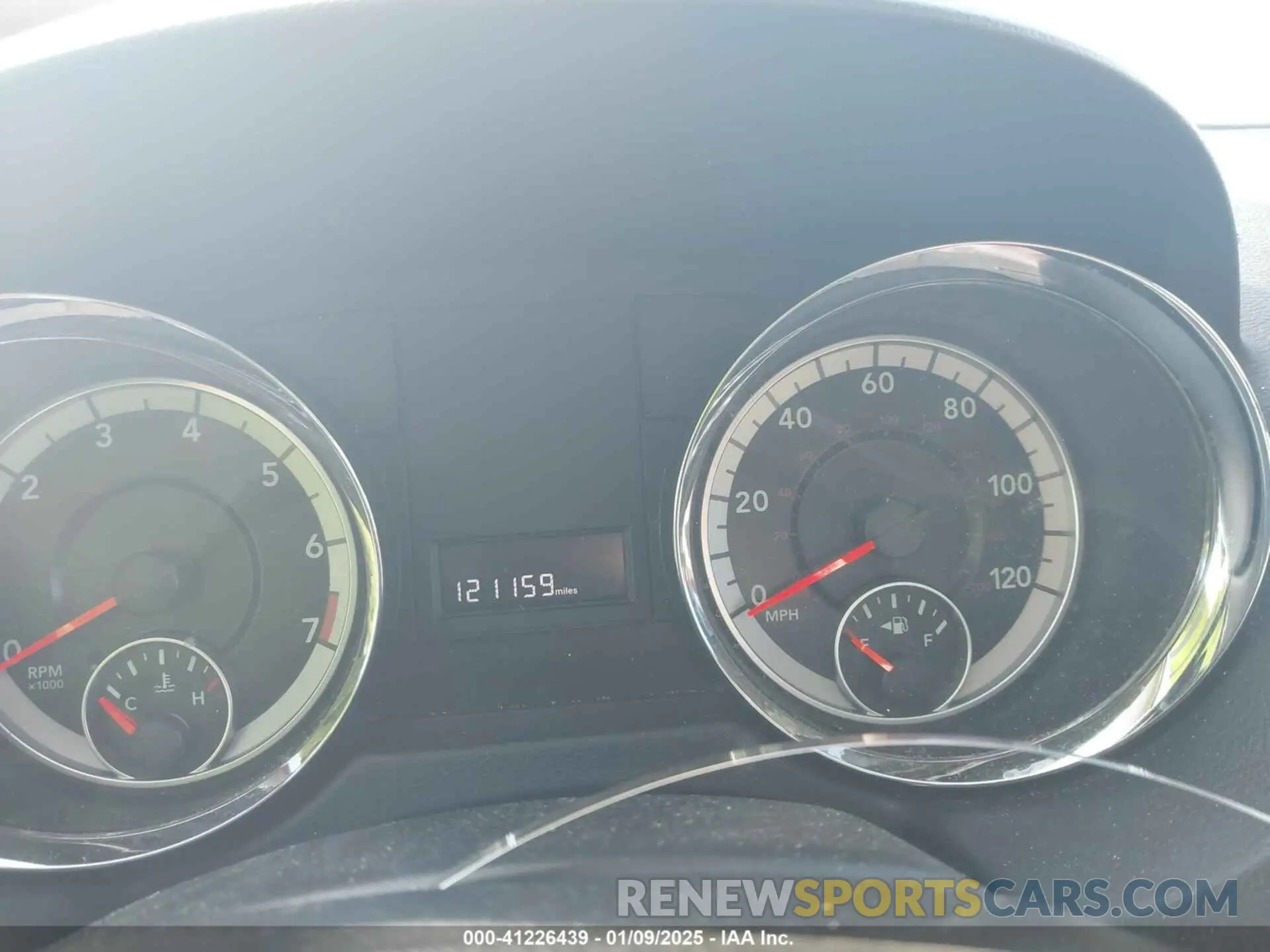 16 Photograph of a damaged car 2C7WDGBG3KR779441 DODGE GRAND CARAVAN 2019