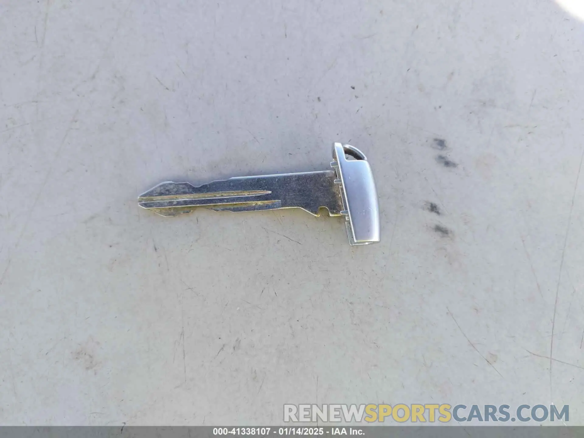 11 Photograph of a damaged car 2C4RDGCG1LR248961 DODGE GRAND CARAVAN 2020