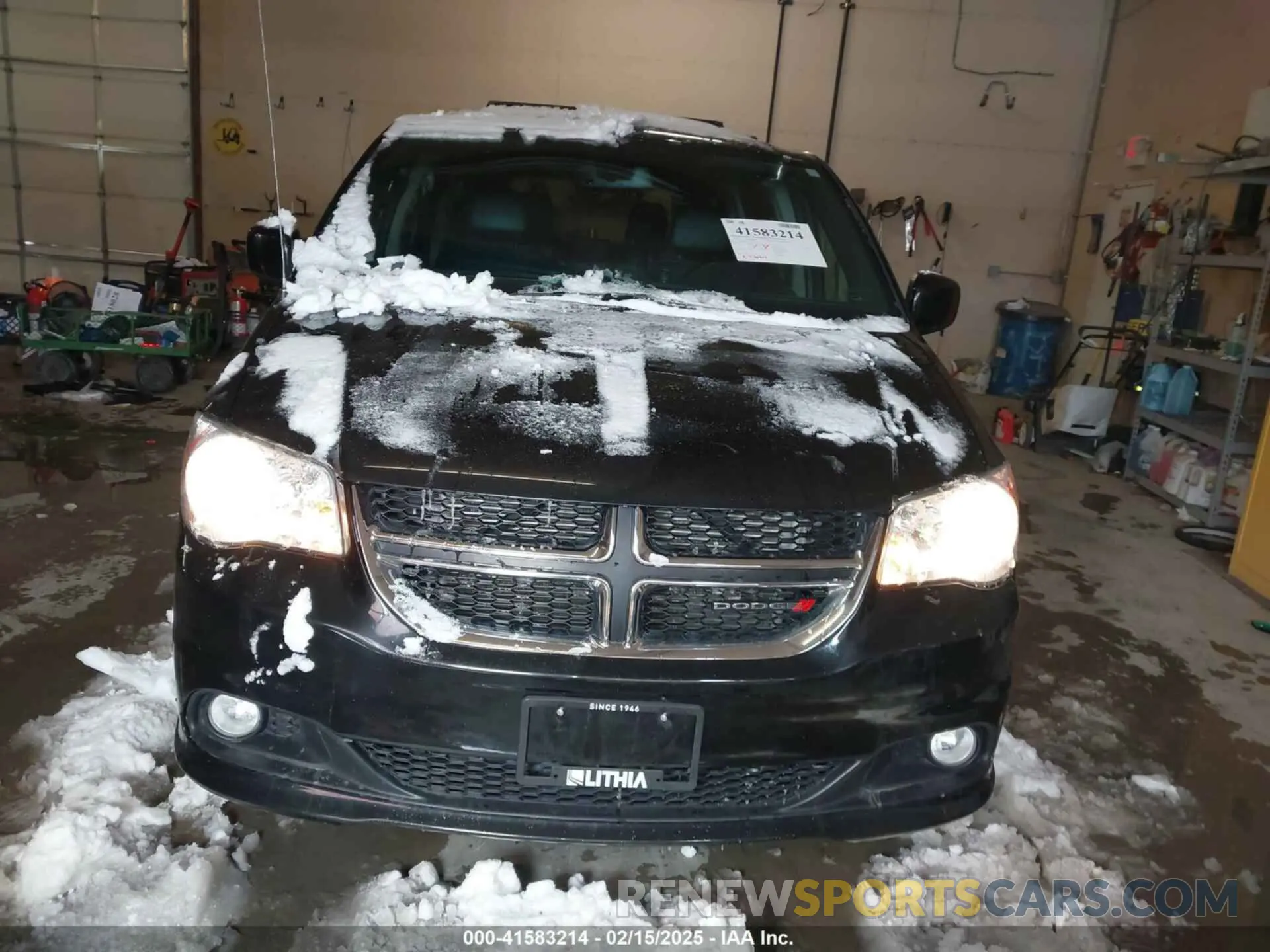 13 Photograph of a damaged car 2C4RDGCG3LR161577 DODGE GRAND CARAVAN 2020