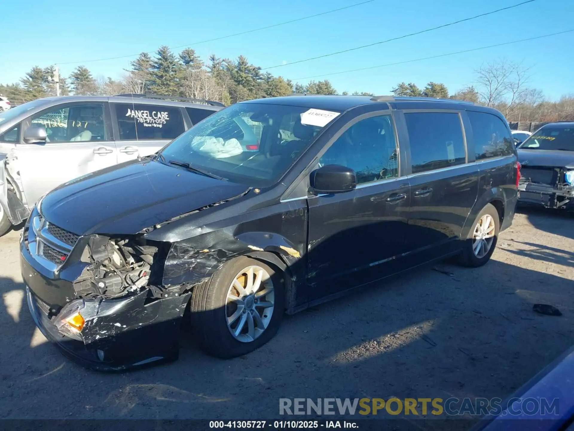 14 Photograph of a damaged car 2C4RDGCG4LR174290 DODGE GRAND CARAVAN 2020
