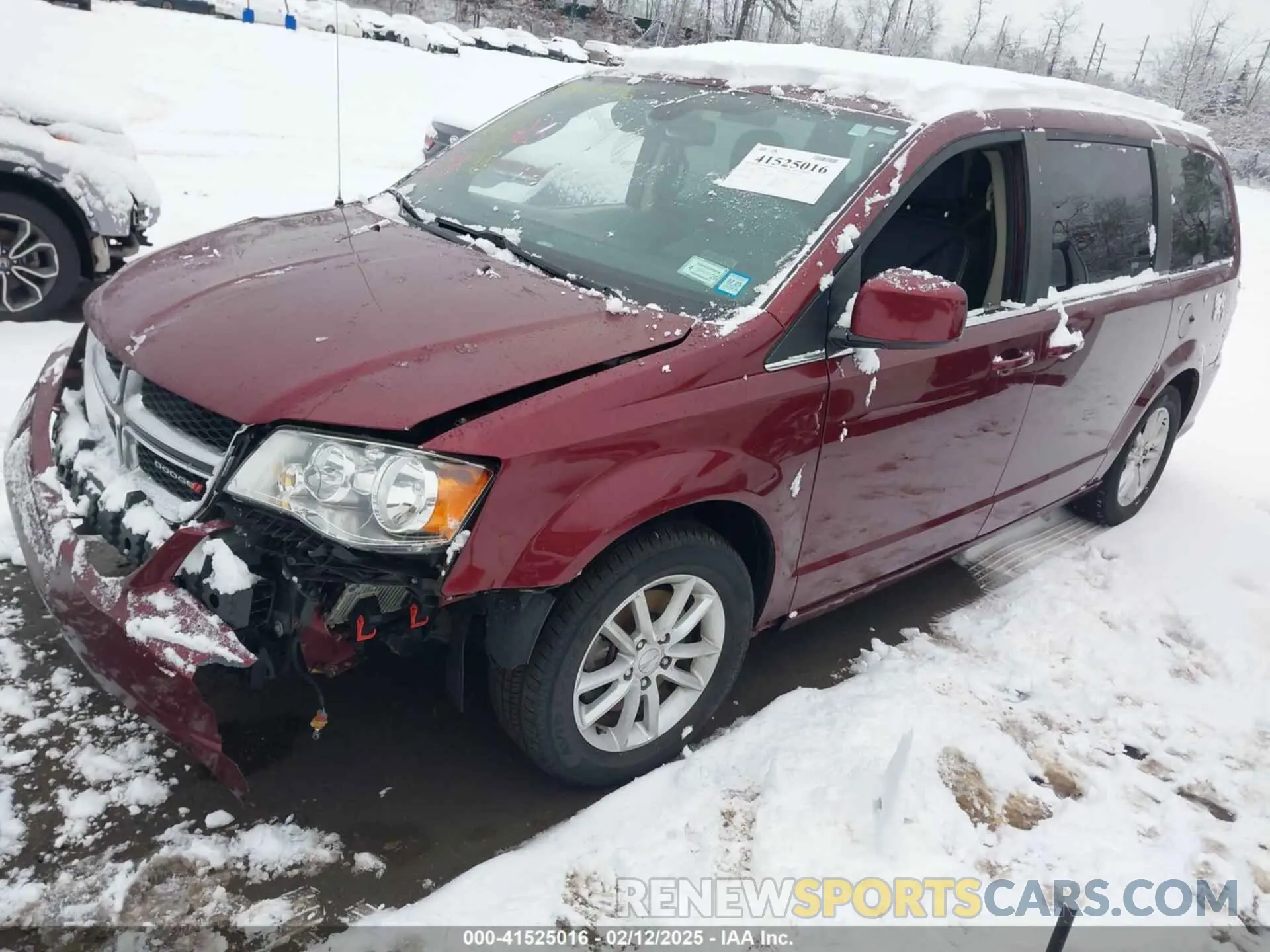 2 Photograph of a damaged car 2C4RDGCG6LR160861 DODGE GRAND CARAVAN 2020