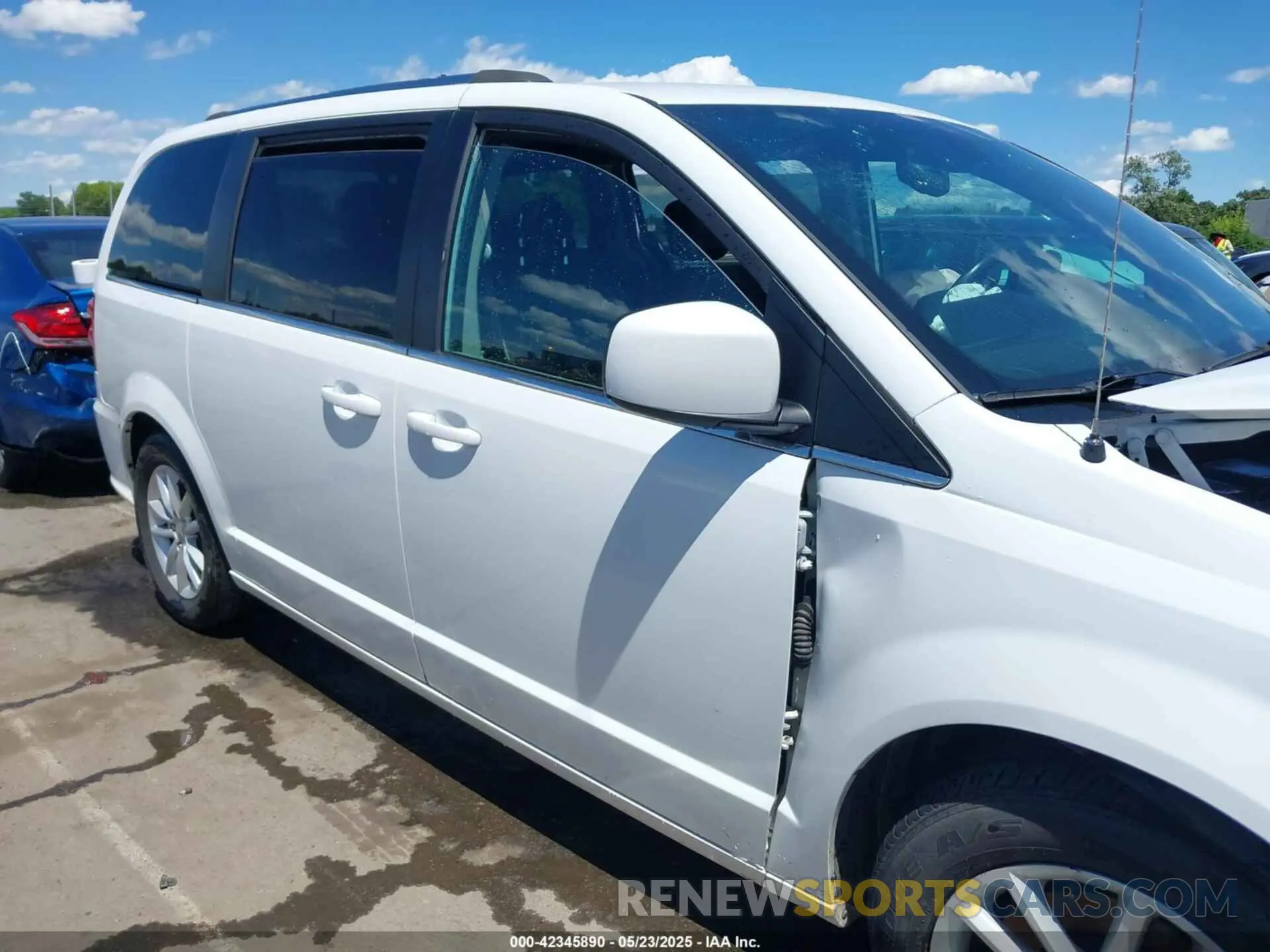 12 Фотография поврежденного автомобиля 2C4RDGCG7LR170203 DODGE GRAND CARAVAN 2020