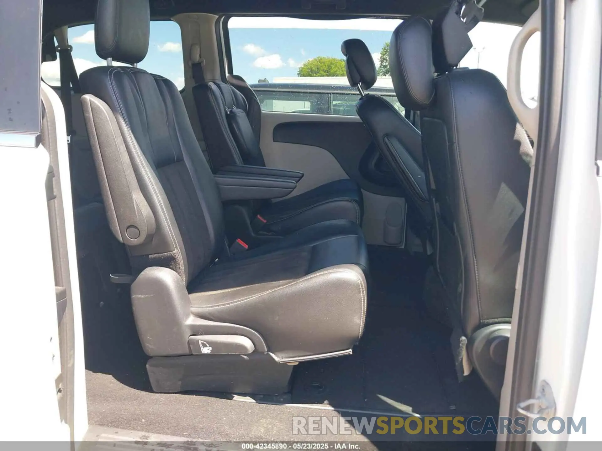 8 Фотография поврежденного автомобиля 2C4RDGCG7LR170203 DODGE GRAND CARAVAN 2020