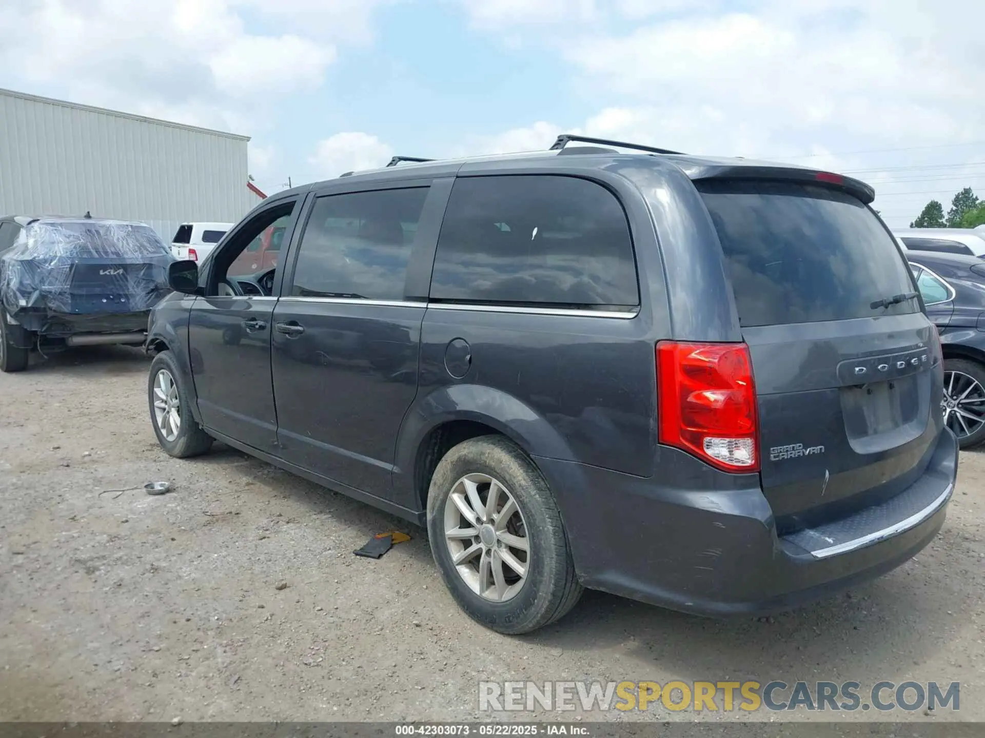 3 Фотография поврежденного автомобиля 2C4RDGCG9LR252742 DODGE GRAND CARAVAN 2020