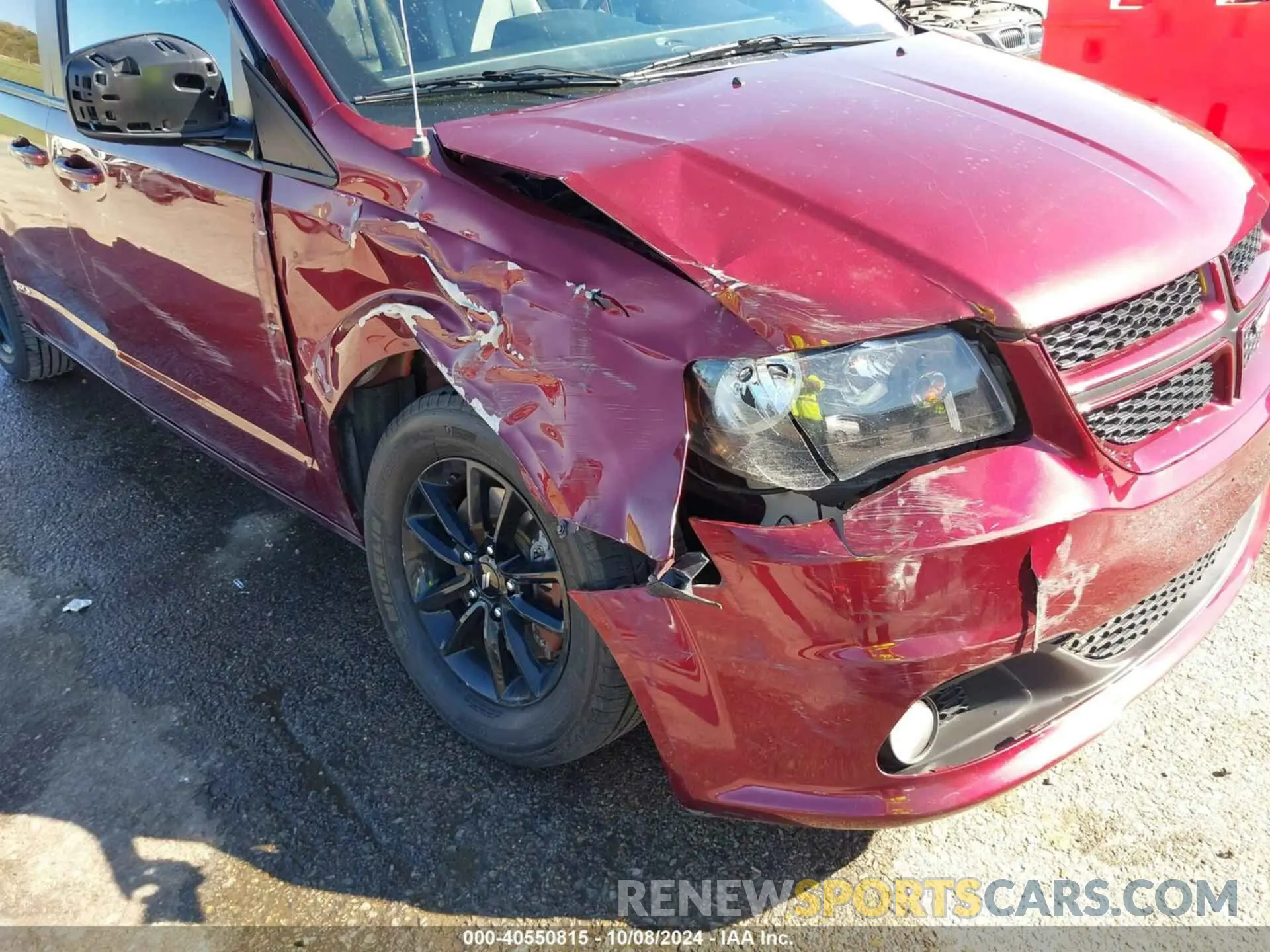 6 Photograph of a damaged car 2C4RDGEG8LR160664 DODGE GRAND CARAVAN 2020