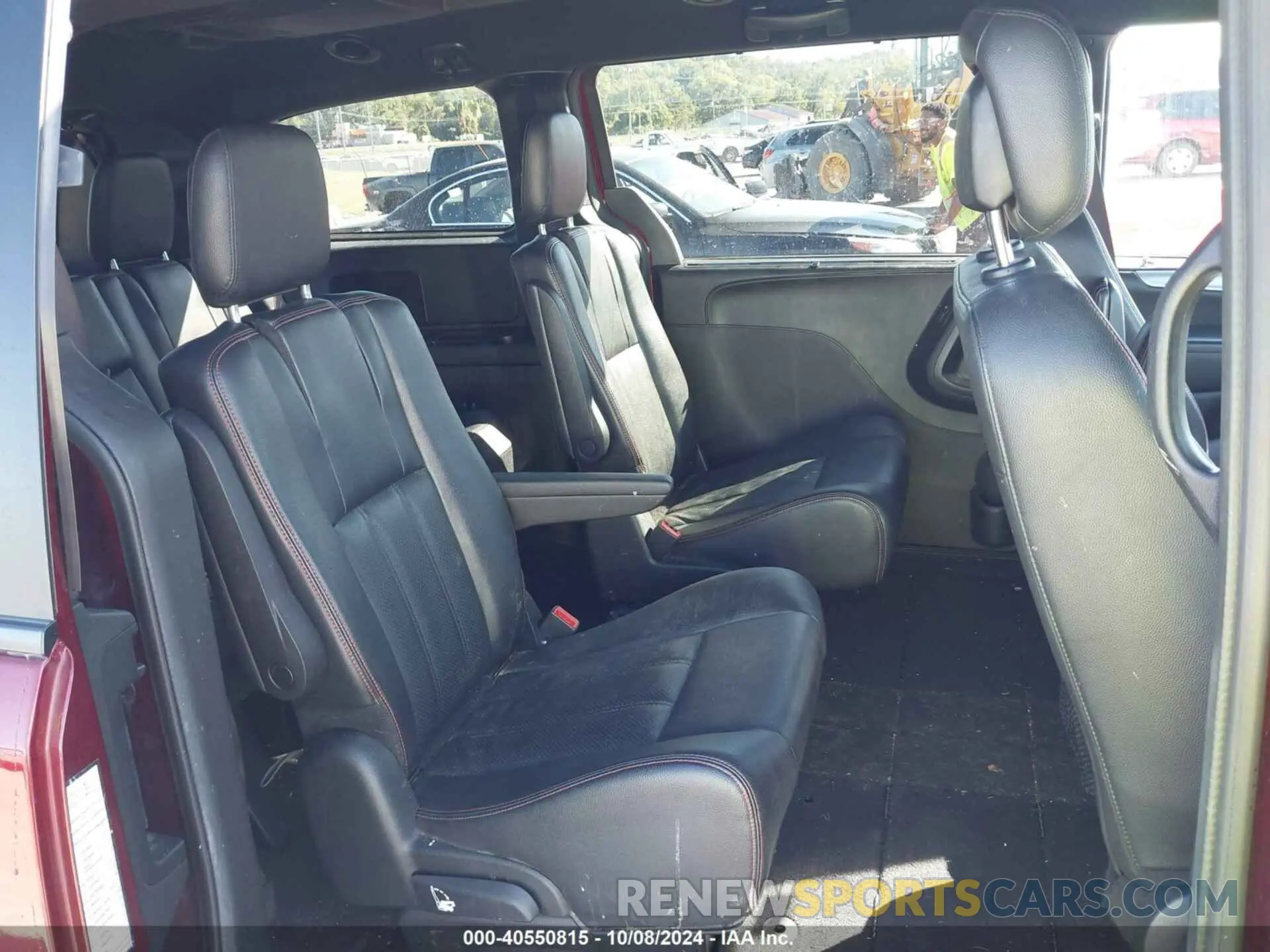 8 Photograph of a damaged car 2C4RDGEG8LR160664 DODGE GRAND CARAVAN 2020