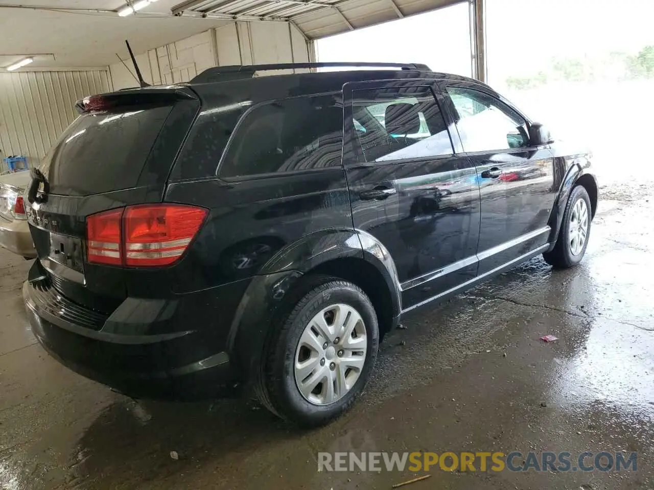 3 Photograph of a damaged car 3C4PDCAB3KT803881 DODGE JOURNEY 2019