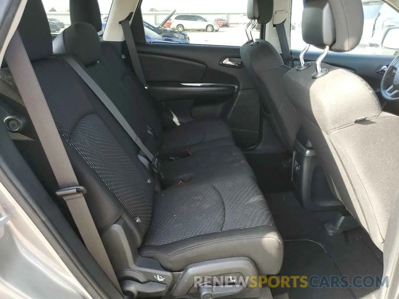 10 Фотография поврежденного автомобиля 3C4PDCAB3KT859691 DODGE JOURNEY 2019
