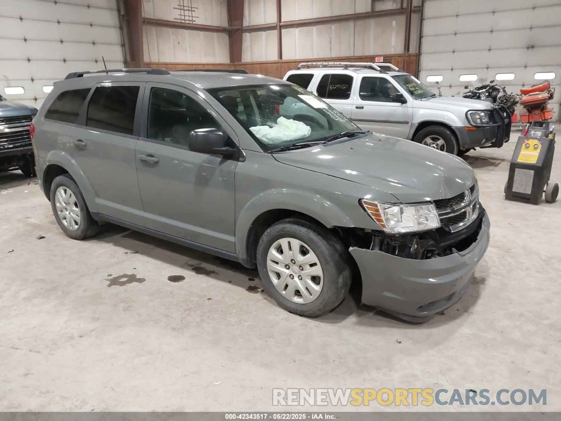 1 Фотография поврежденного автомобиля 3C4PDCAB3KT872327 DODGE JOURNEY 2019