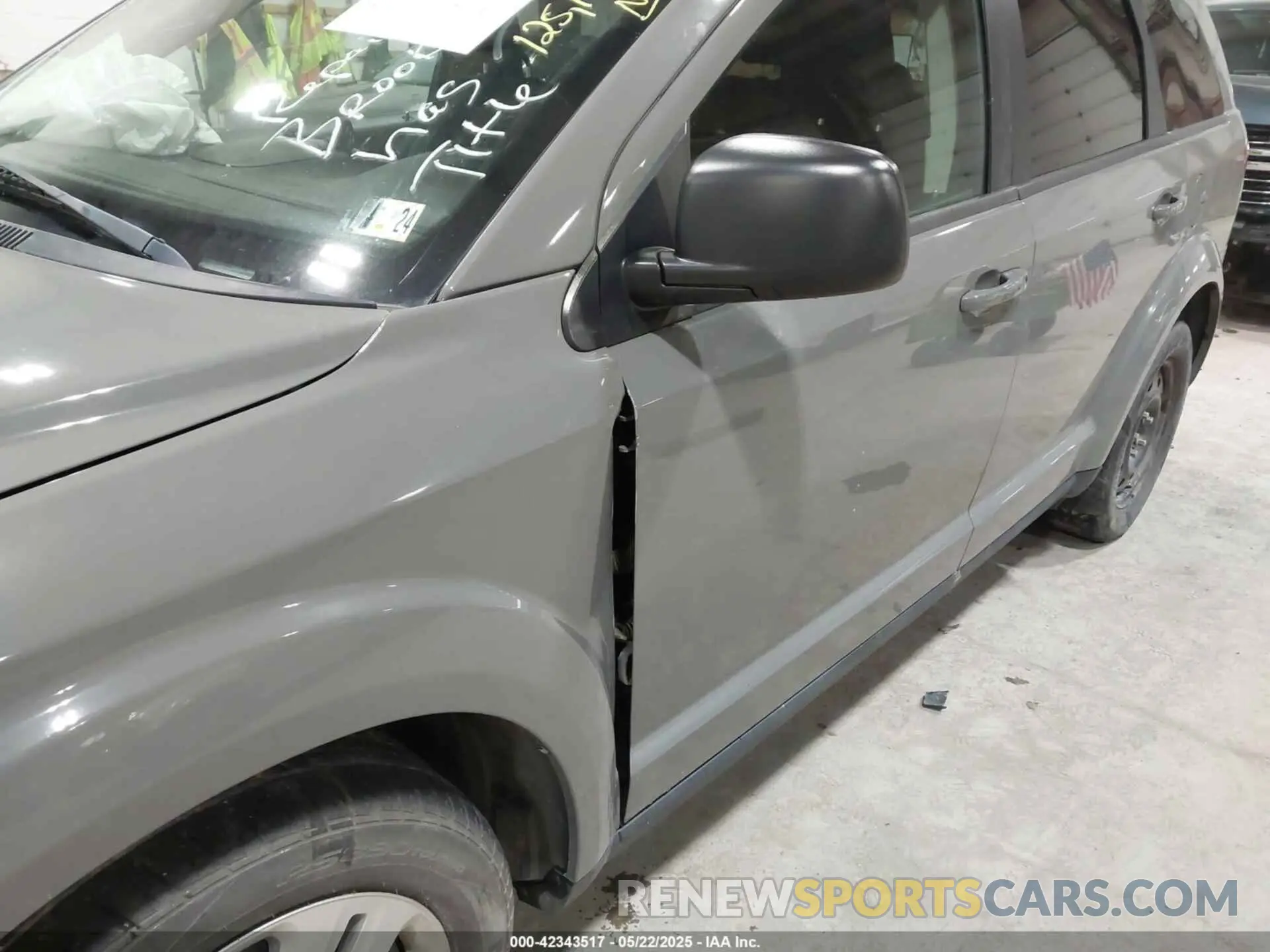 18 Фотография поврежденного автомобиля 3C4PDCAB3KT872327 DODGE JOURNEY 2019