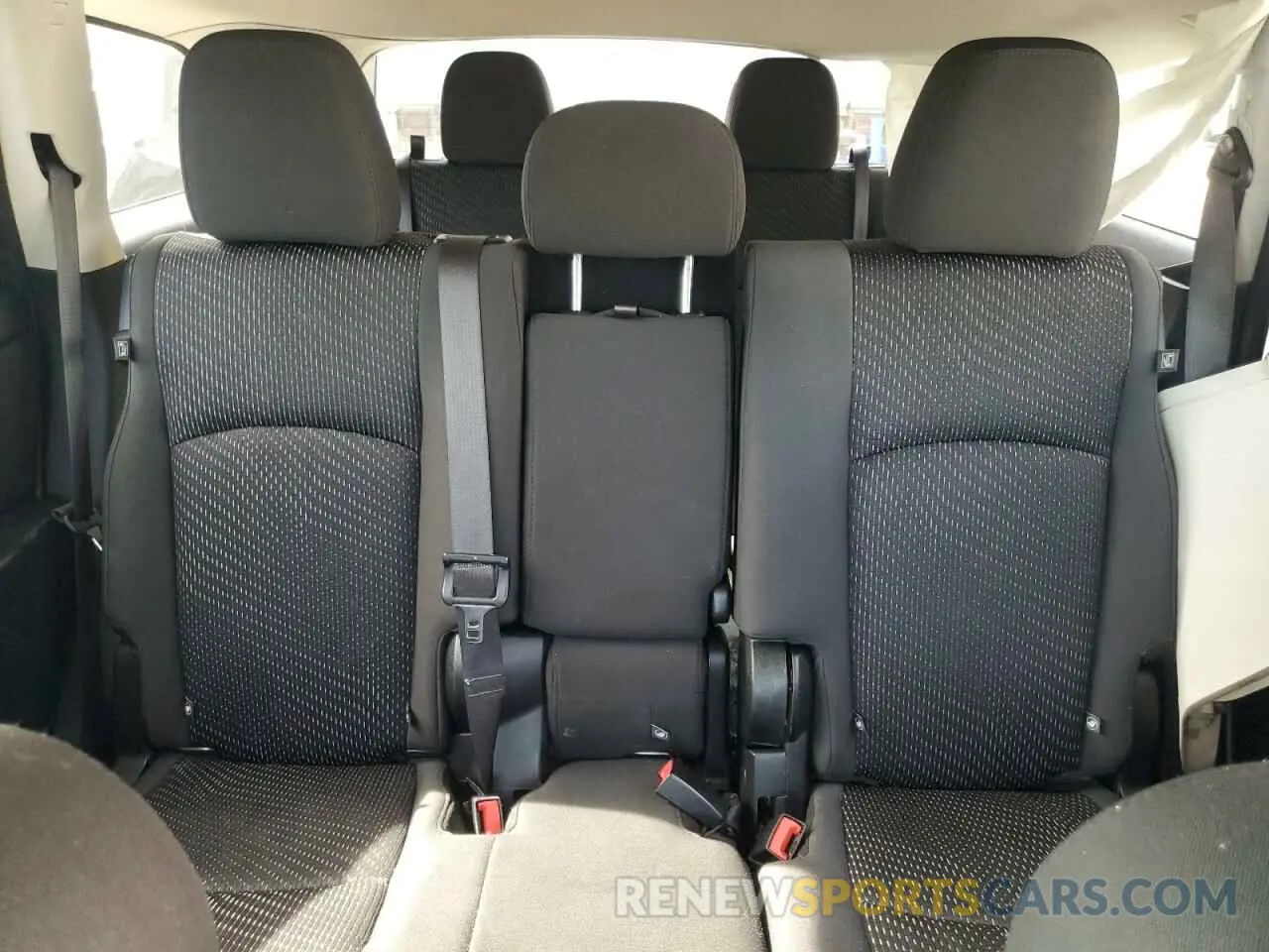 10 Фотография поврежденного автомобиля 3C4PDCAB4KT746719 DODGE JOURNEY 2019