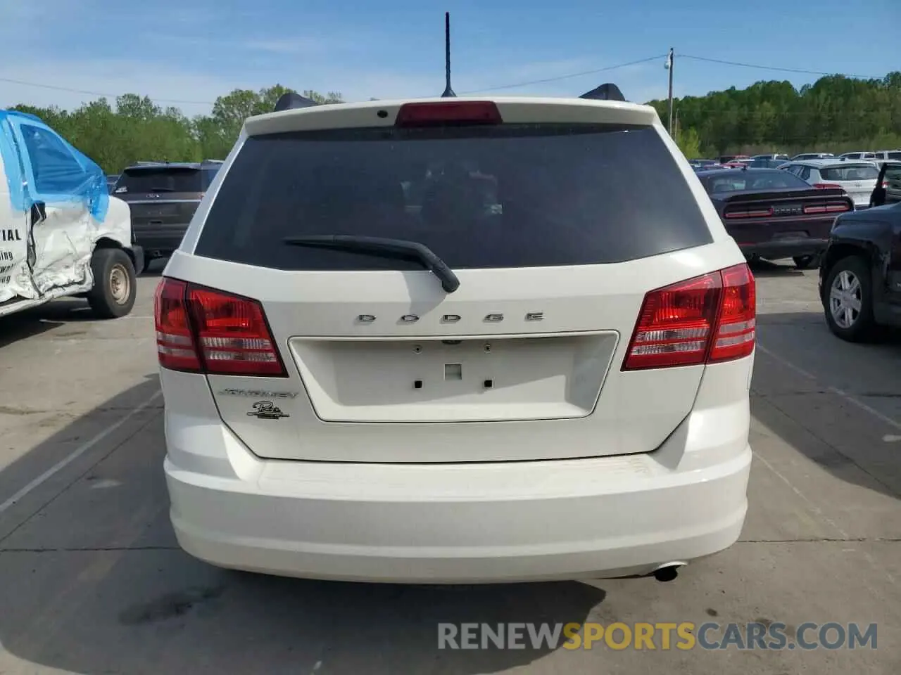 6 Фотография поврежденного автомобиля 3C4PDCAB4KT746719 DODGE JOURNEY 2019