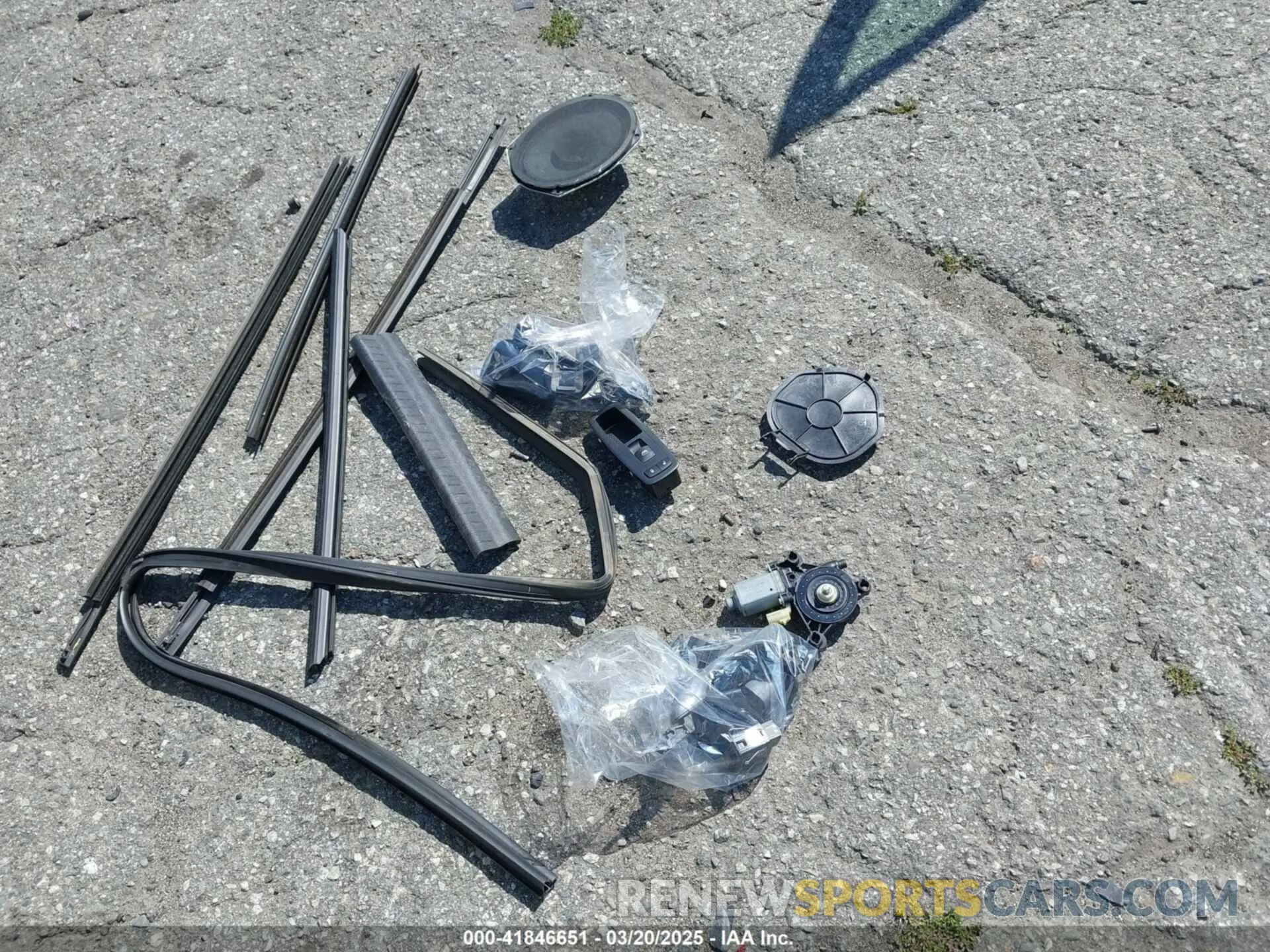 12 Фотография поврежденного автомобиля 3C4PDCAB4KT749734 DODGE JOURNEY 2019