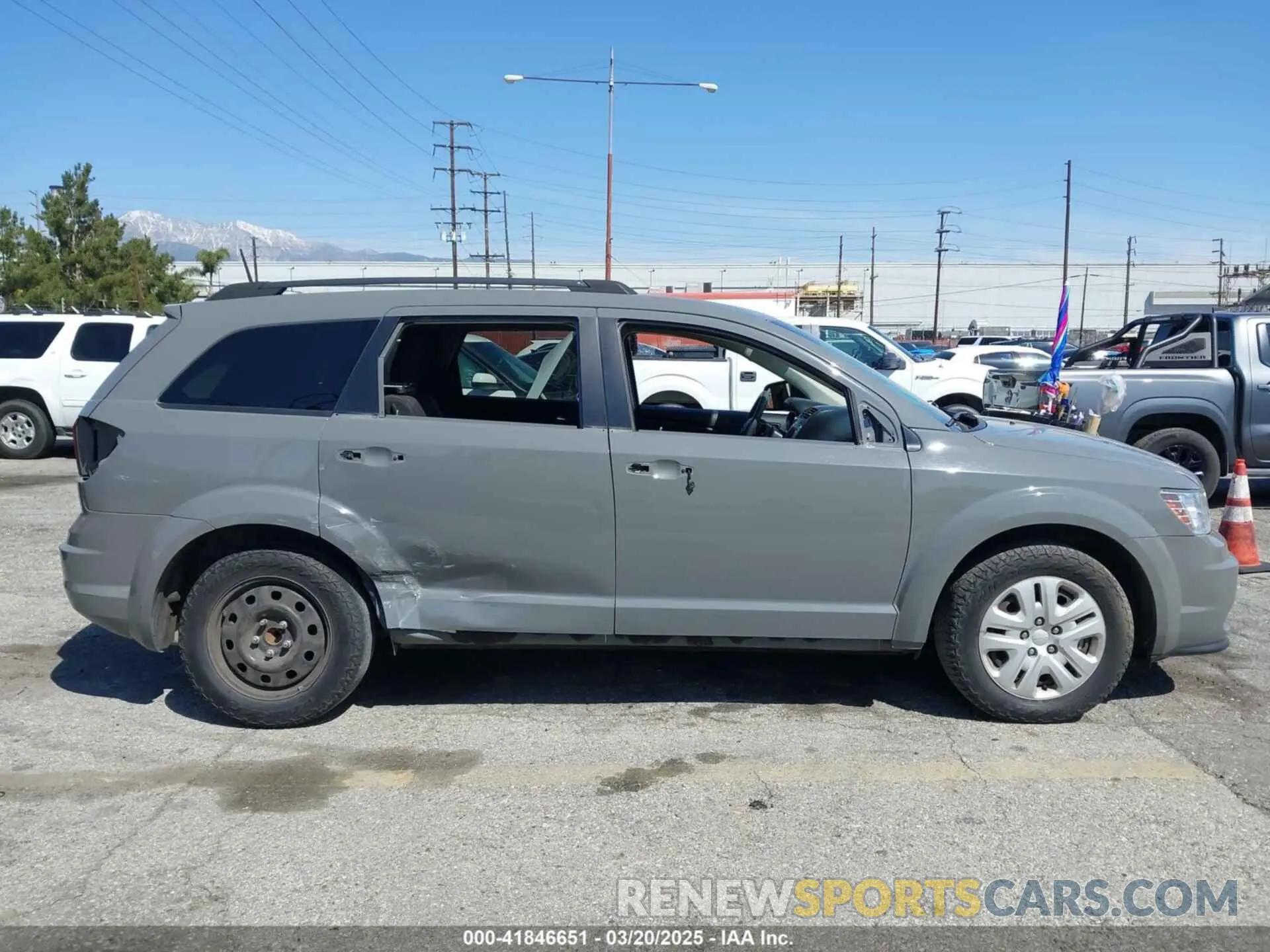 14 Фотография поврежденного автомобиля 3C4PDCAB4KT749734 DODGE JOURNEY 2019