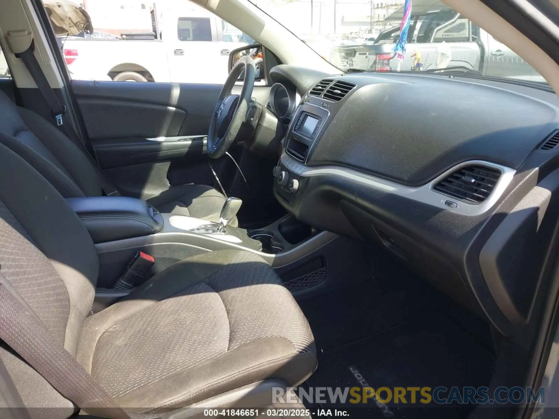 5 Фотография поврежденного автомобиля 3C4PDCAB4KT749734 DODGE JOURNEY 2019