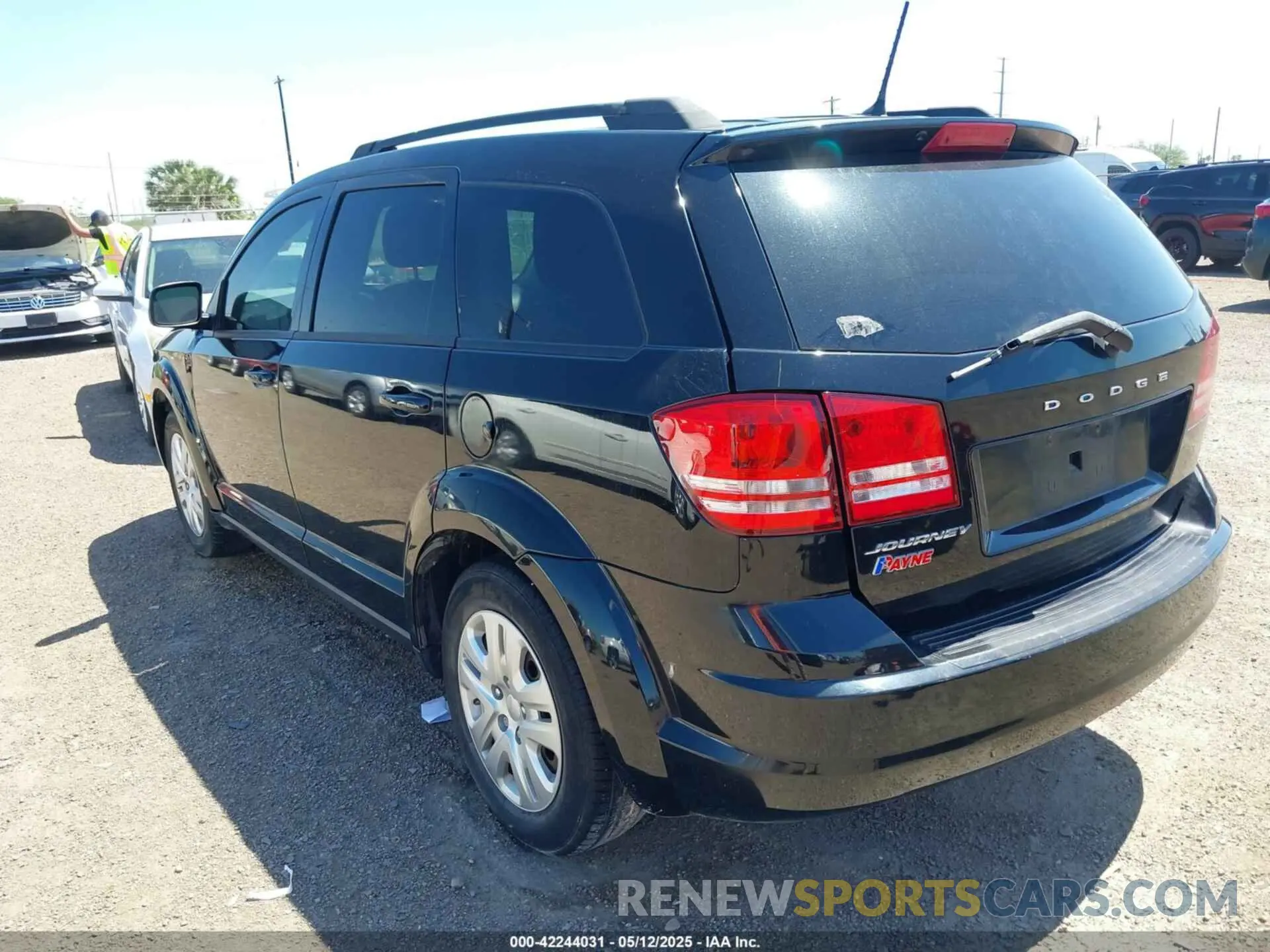 3 Фотография поврежденного автомобиля 3C4PDCAB4KT858968 DODGE JOURNEY 2019
