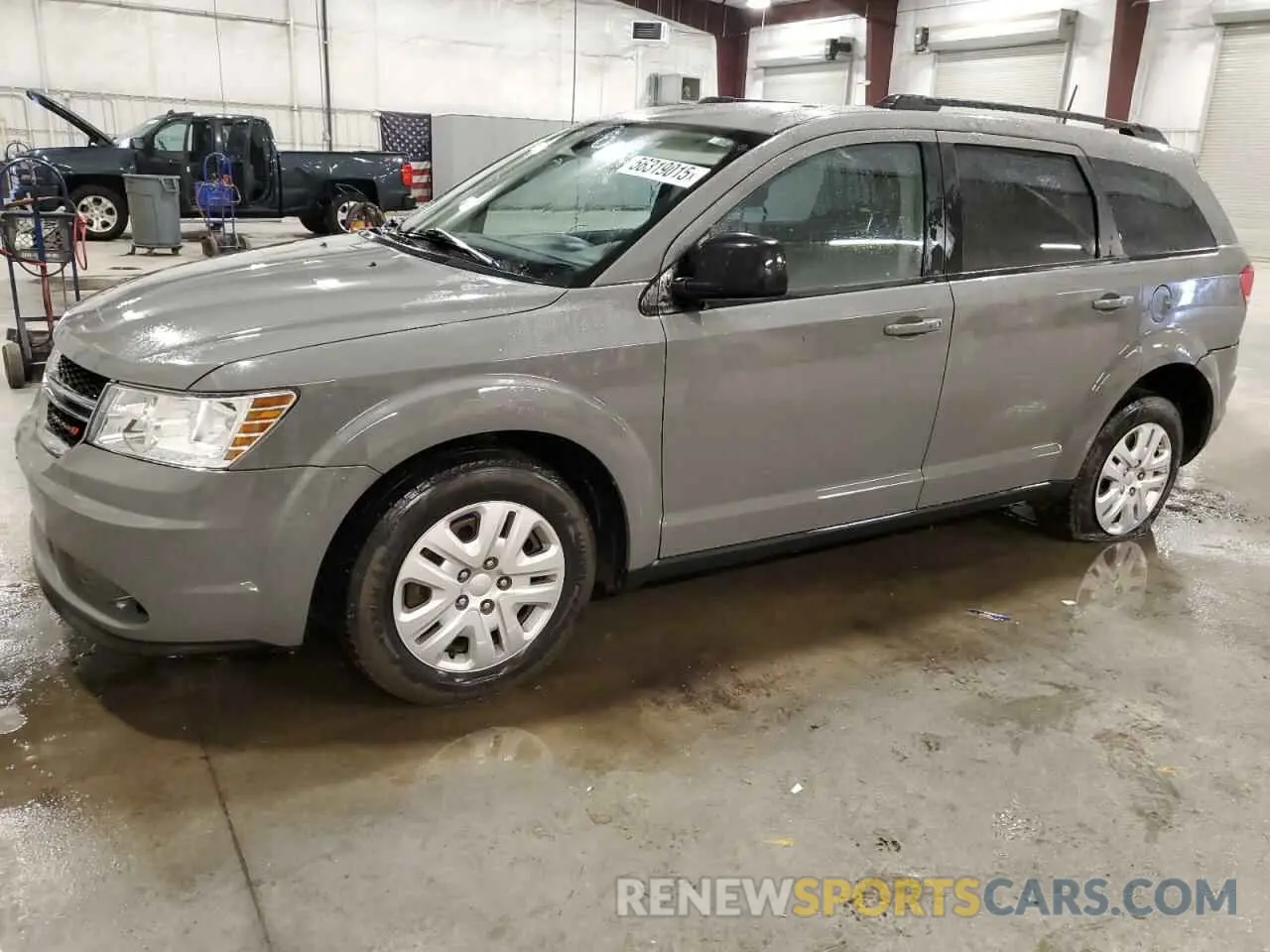 1 Photograph of a damaged car 3C4PDCAB4KT872188 DODGE JOURNEY 2019