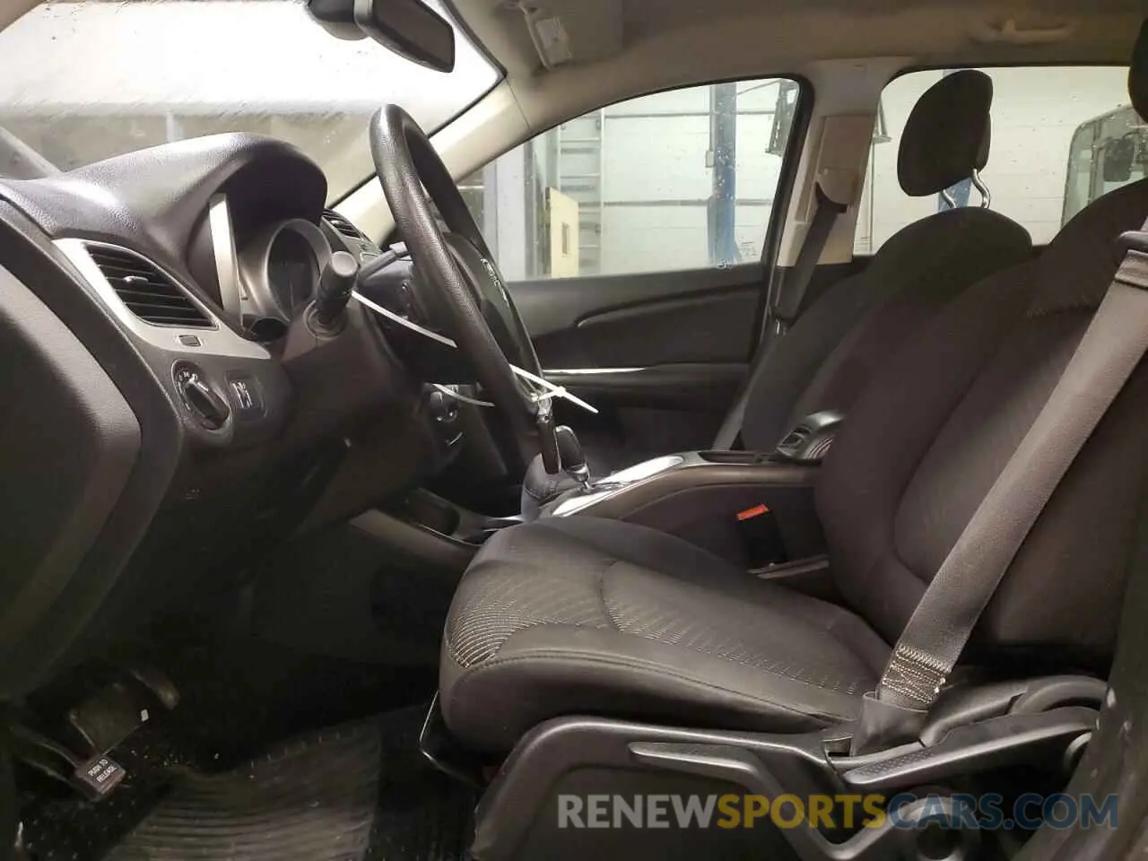 7 Фотография поврежденного автомобиля 3C4PDCAB6KT751470 DODGE JOURNEY 2019