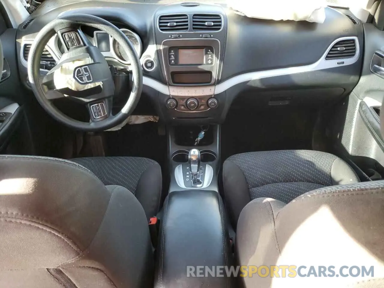8 Фотография поврежденного автомобиля 3C4PDCAB7KT738145 DODGE JOURNEY 2019