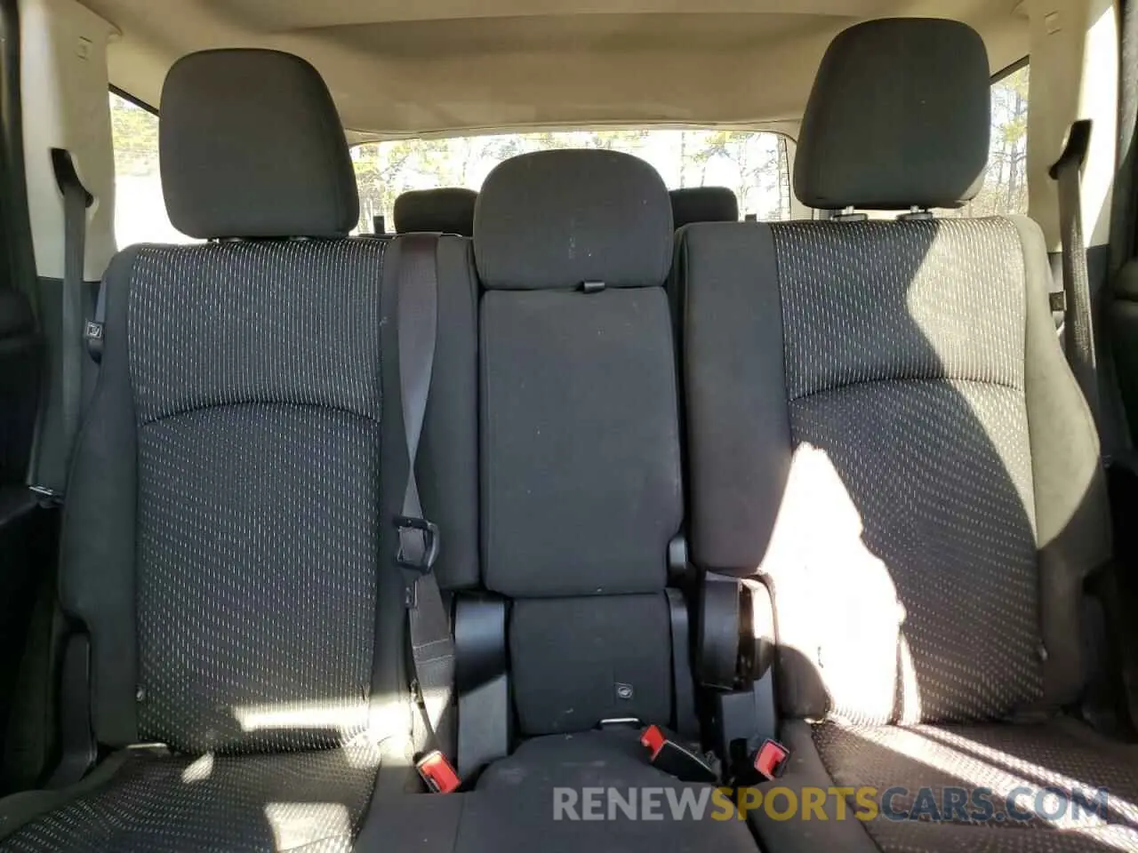 10 Фотография поврежденного автомобиля 3C4PDCAB7KT747038 DODGE JOURNEY 2019