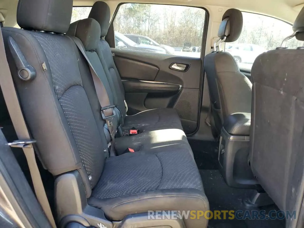 11 Фотография поврежденного автомобиля 3C4PDCAB7KT747038 DODGE JOURNEY 2019