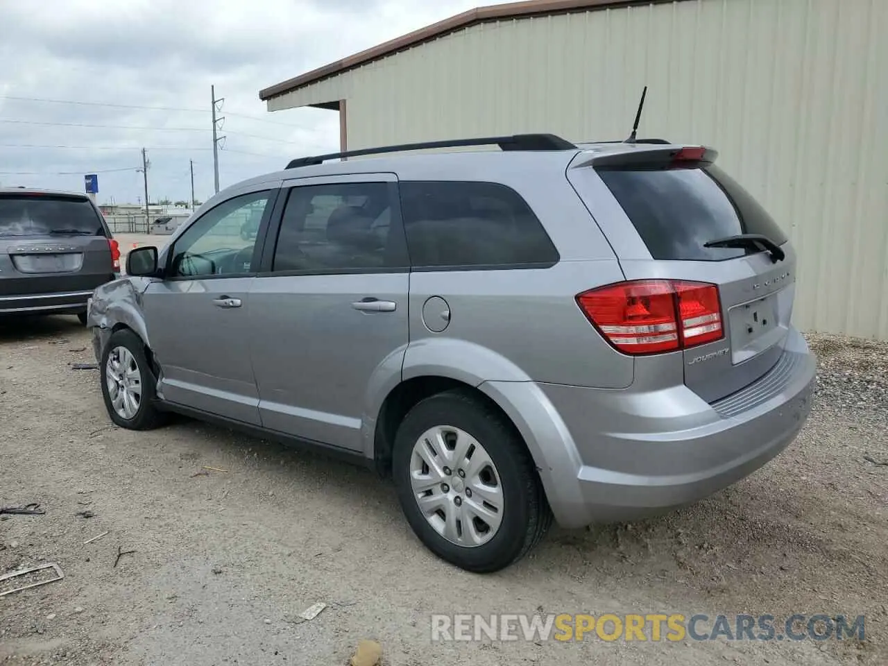 2 Photograph of a damaged car 3C4PDCABXKT810259 DODGE JOURNEY 2019
